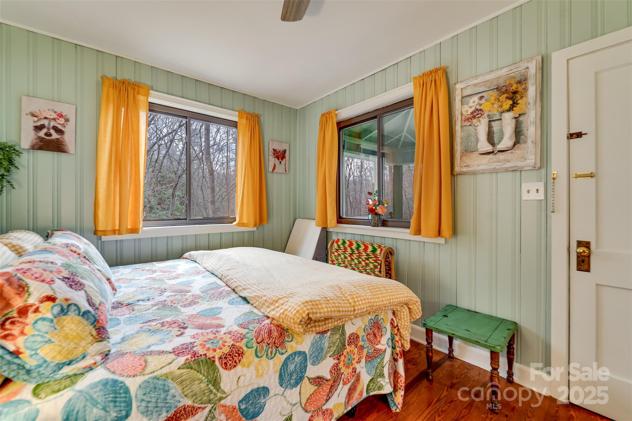 180 Valley Lane — Bryson City