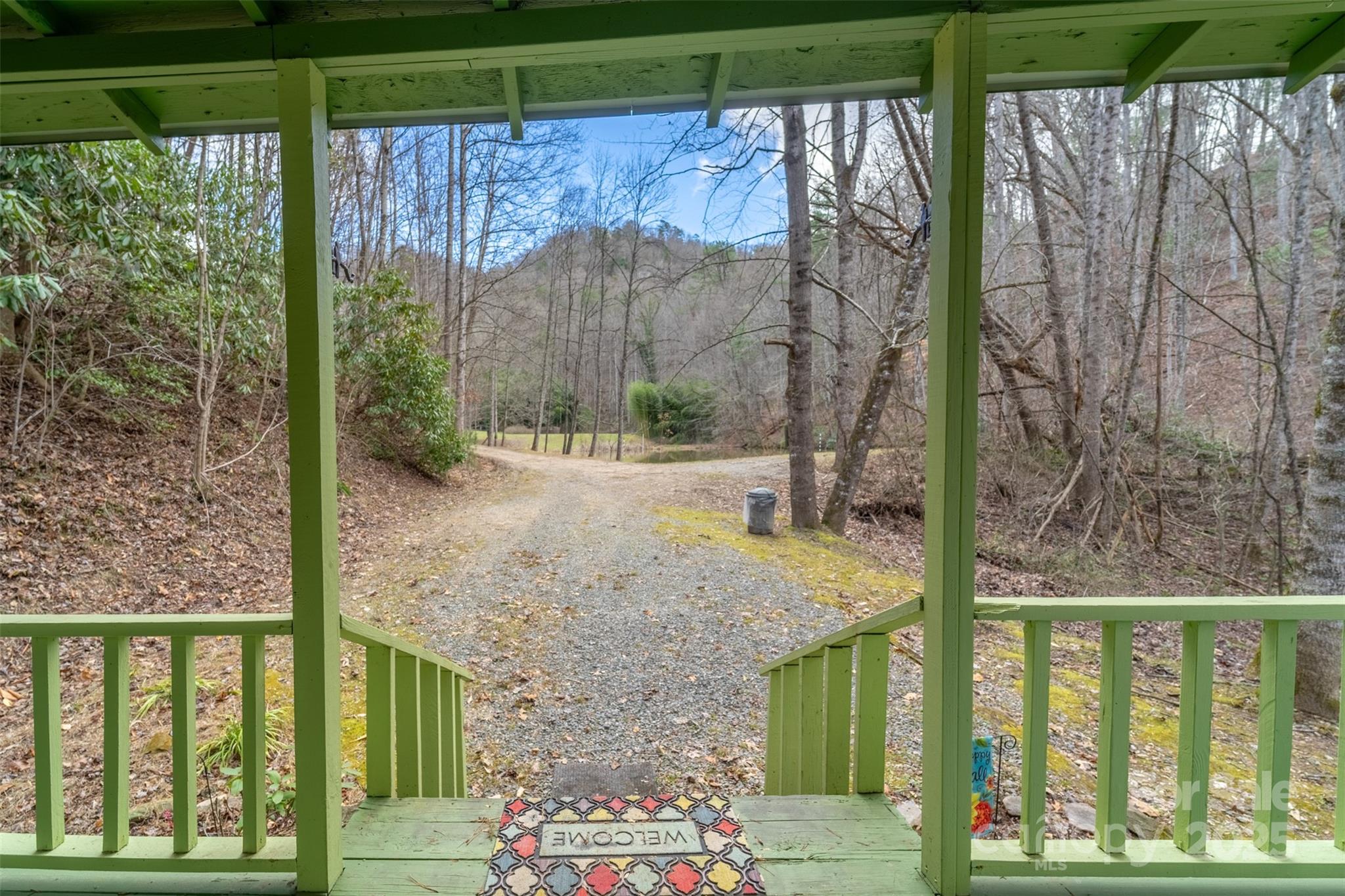 180 Valley Lane — Bryson City