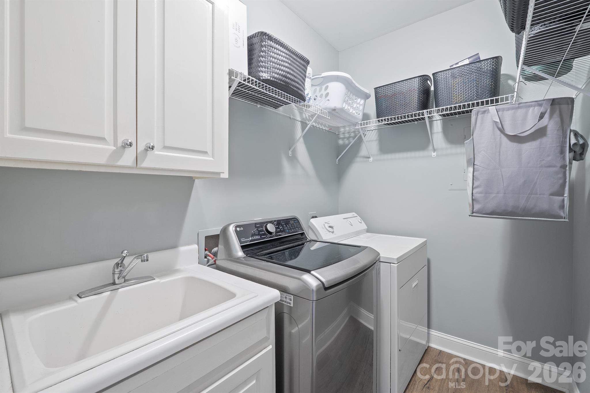 2425 Birdie Lane NE — Conover