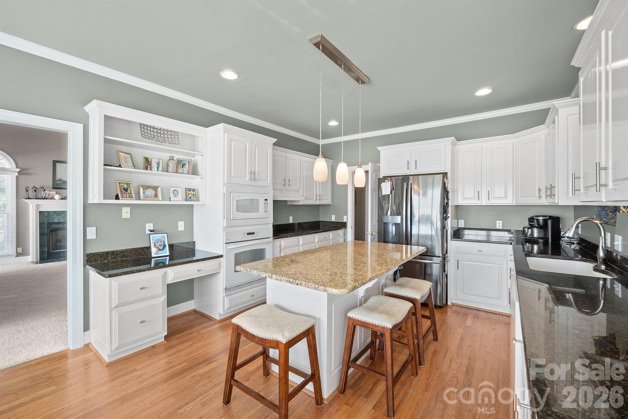 2425 Birdie Lane NE — Conover