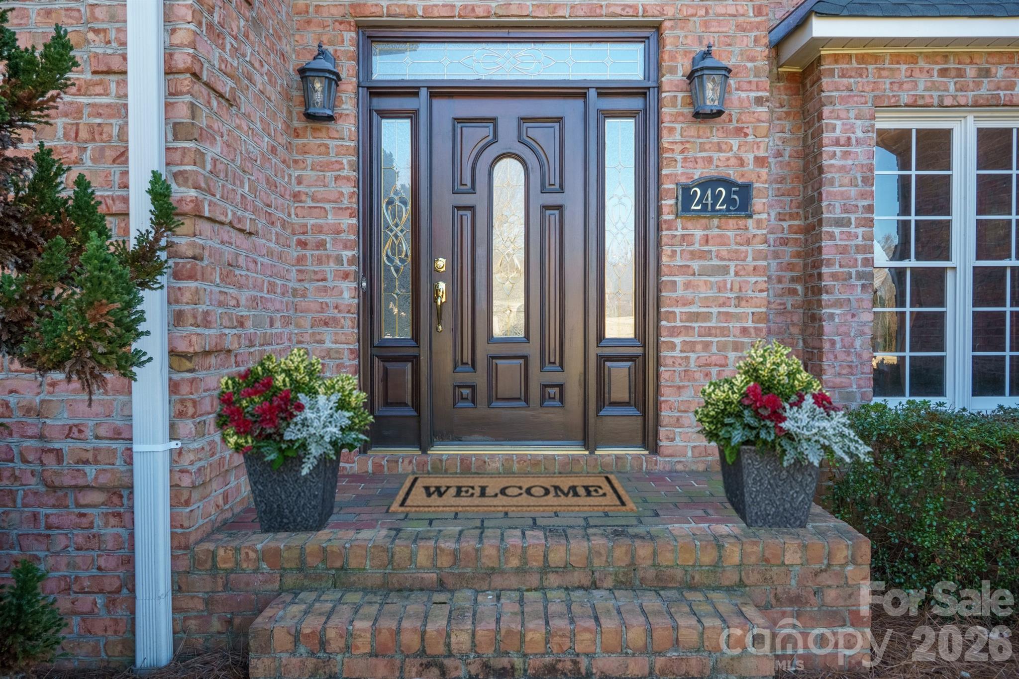 2425 Birdie Lane NE — Conover