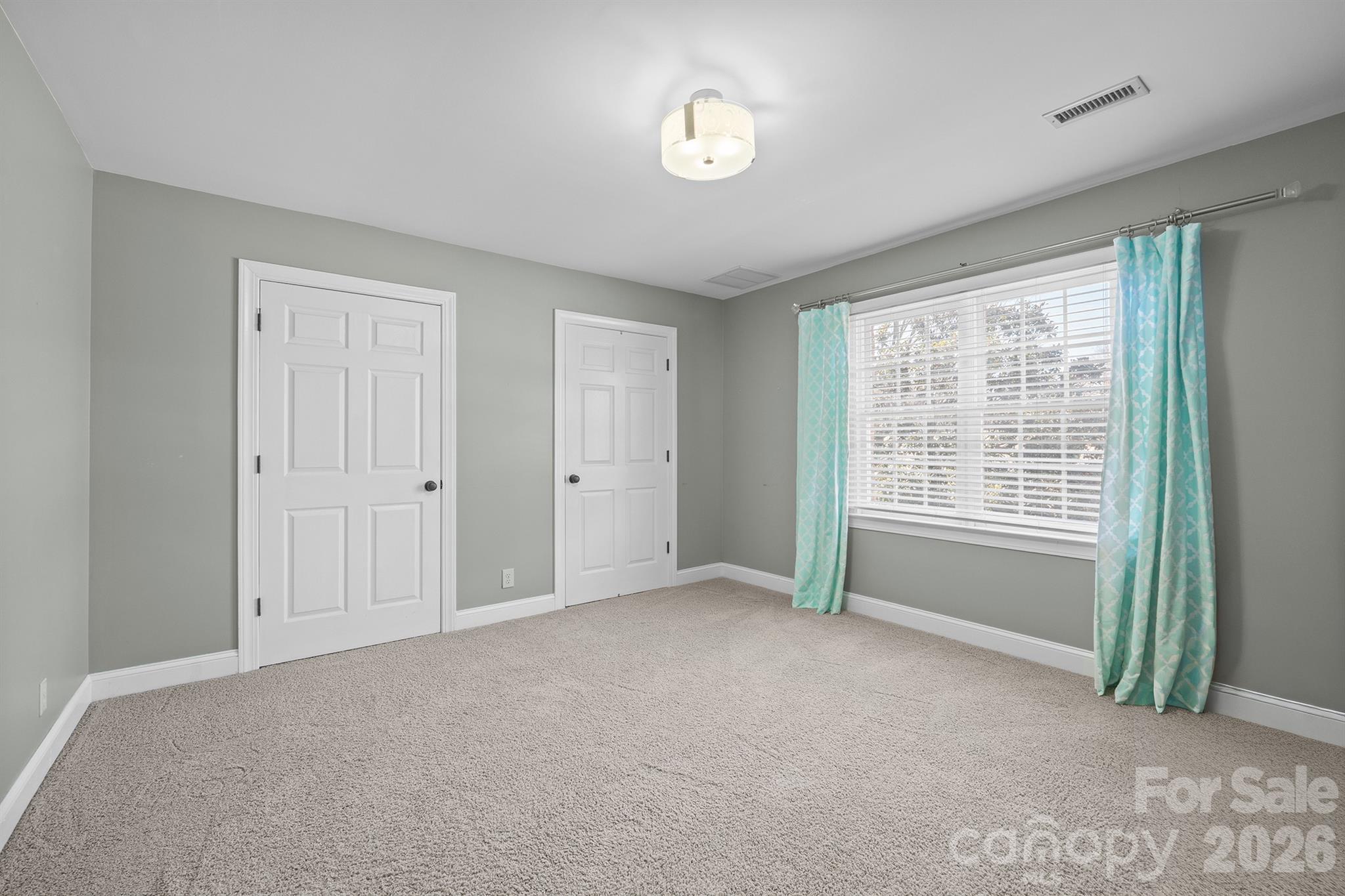 2425 Birdie Lane NE — Conover
