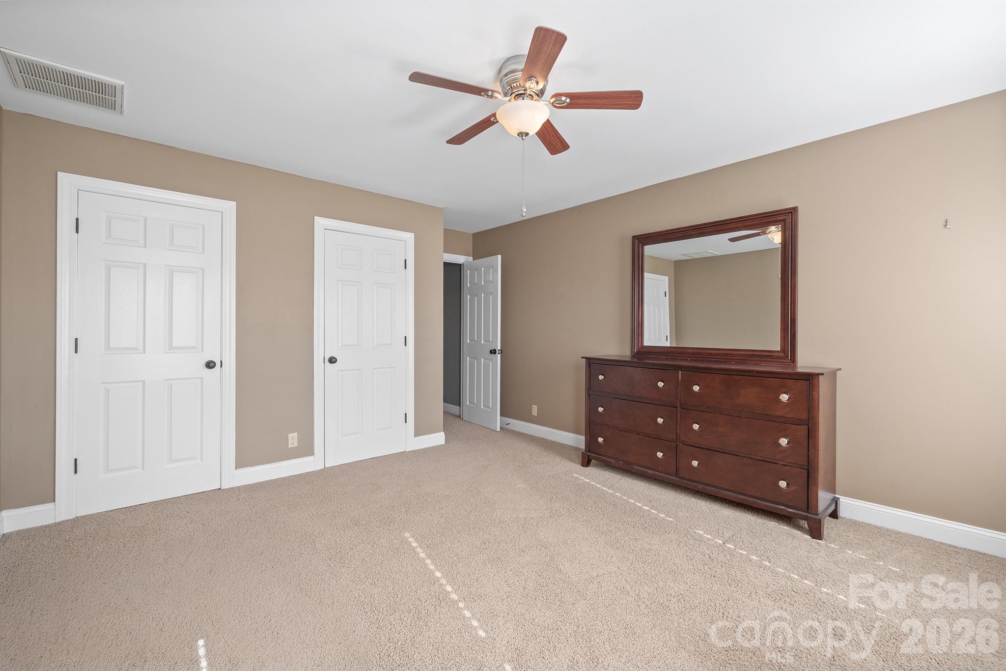 2425 Birdie Lane NE — Conover