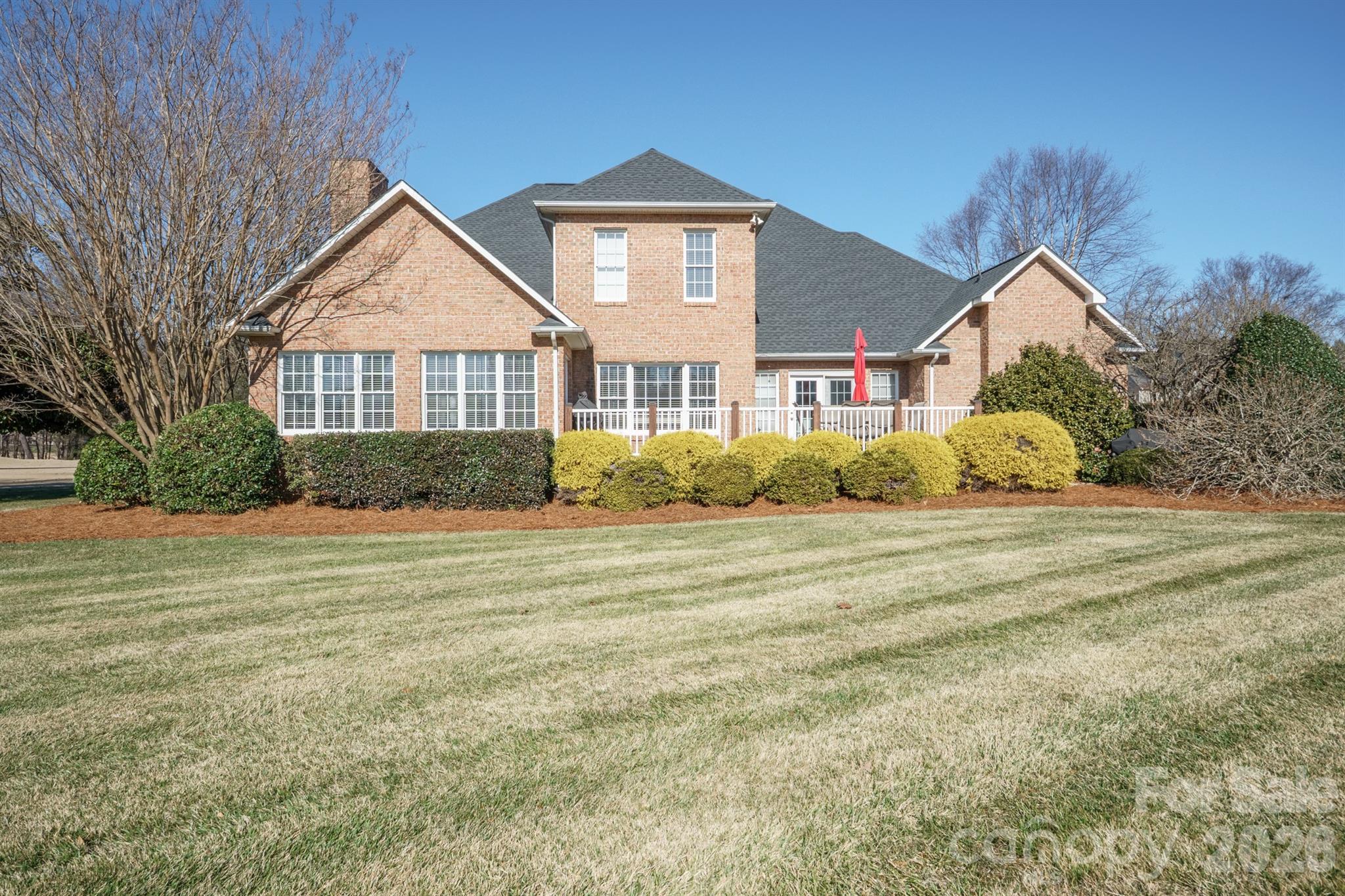 2425 Birdie Lane NE — Conover
