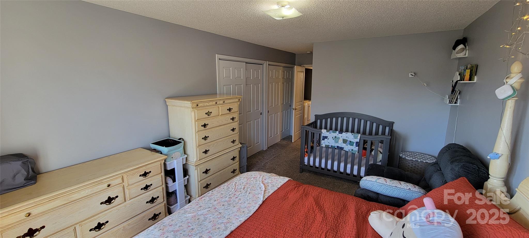 2306 Deermouse Way — Hendersonville