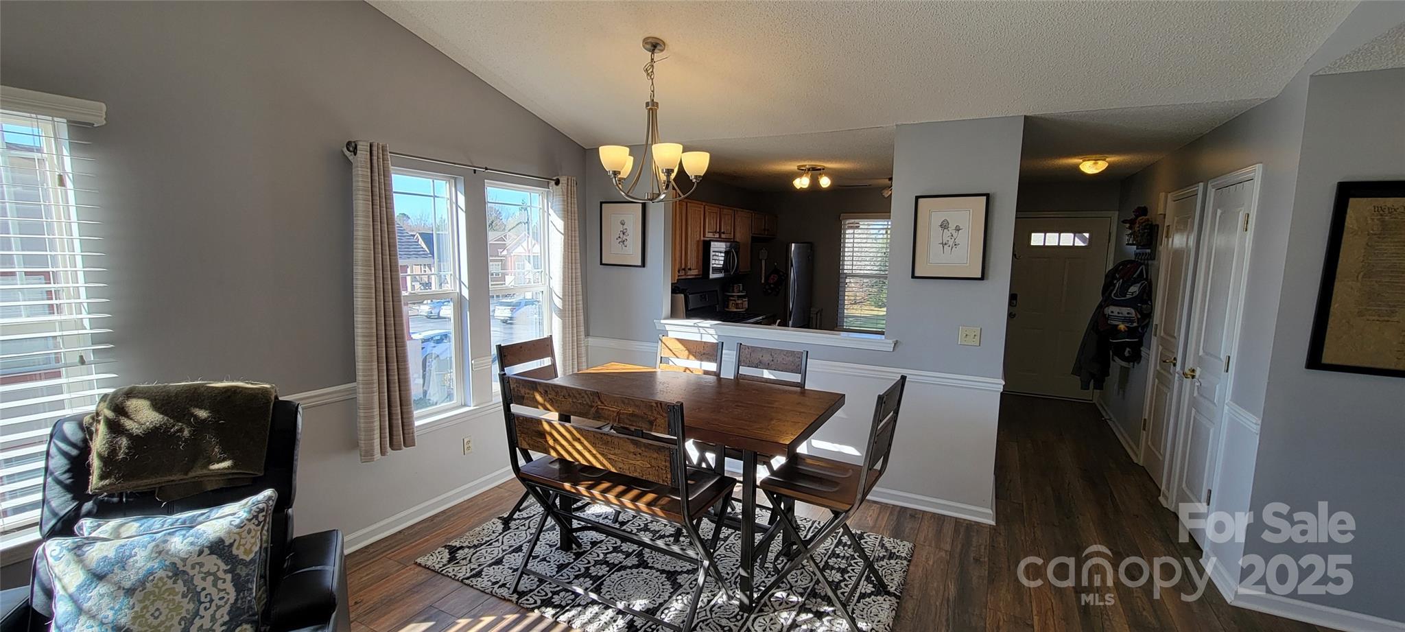 2306 Deermouse Way — Hendersonville