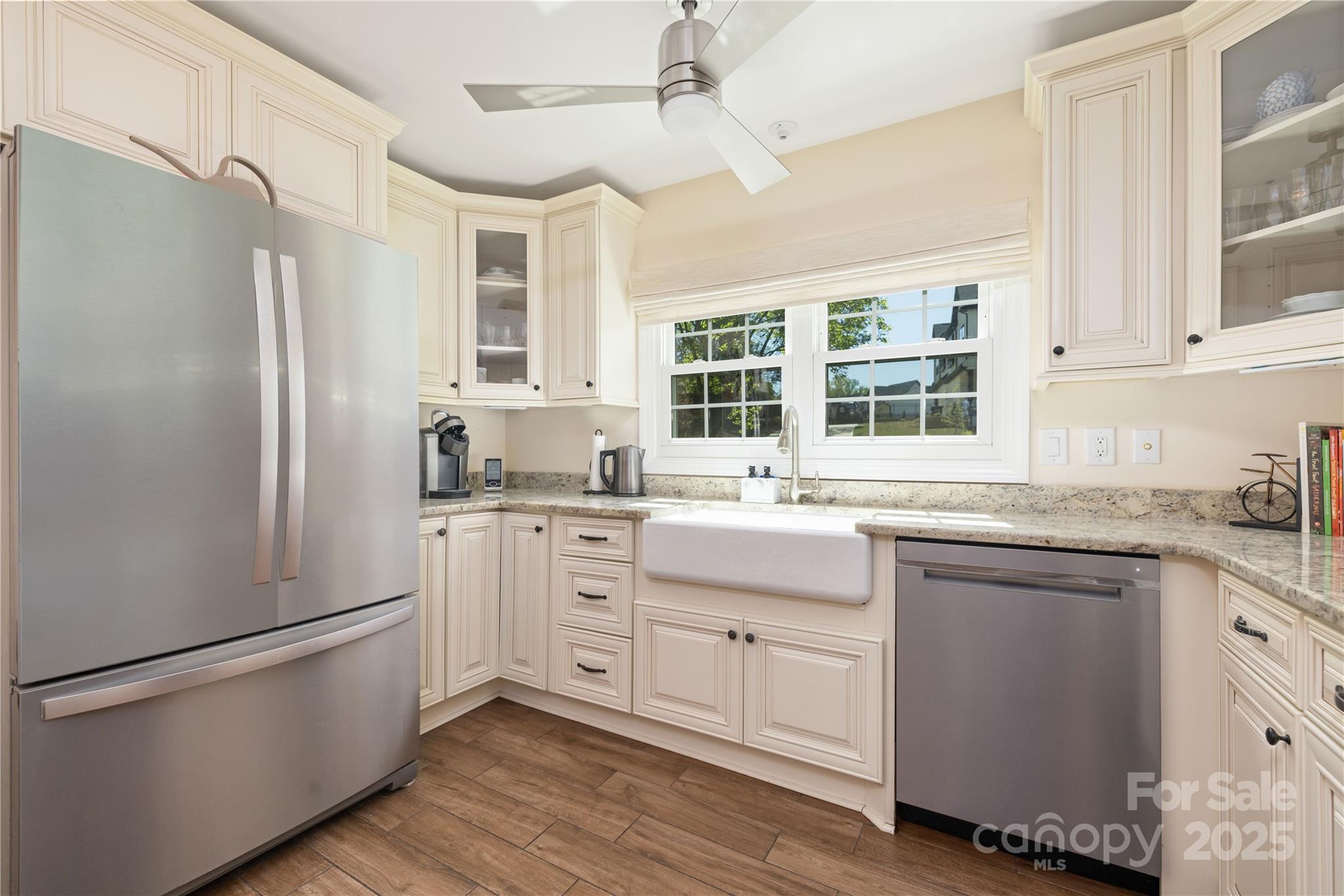 5431 Park Road — Charlotte