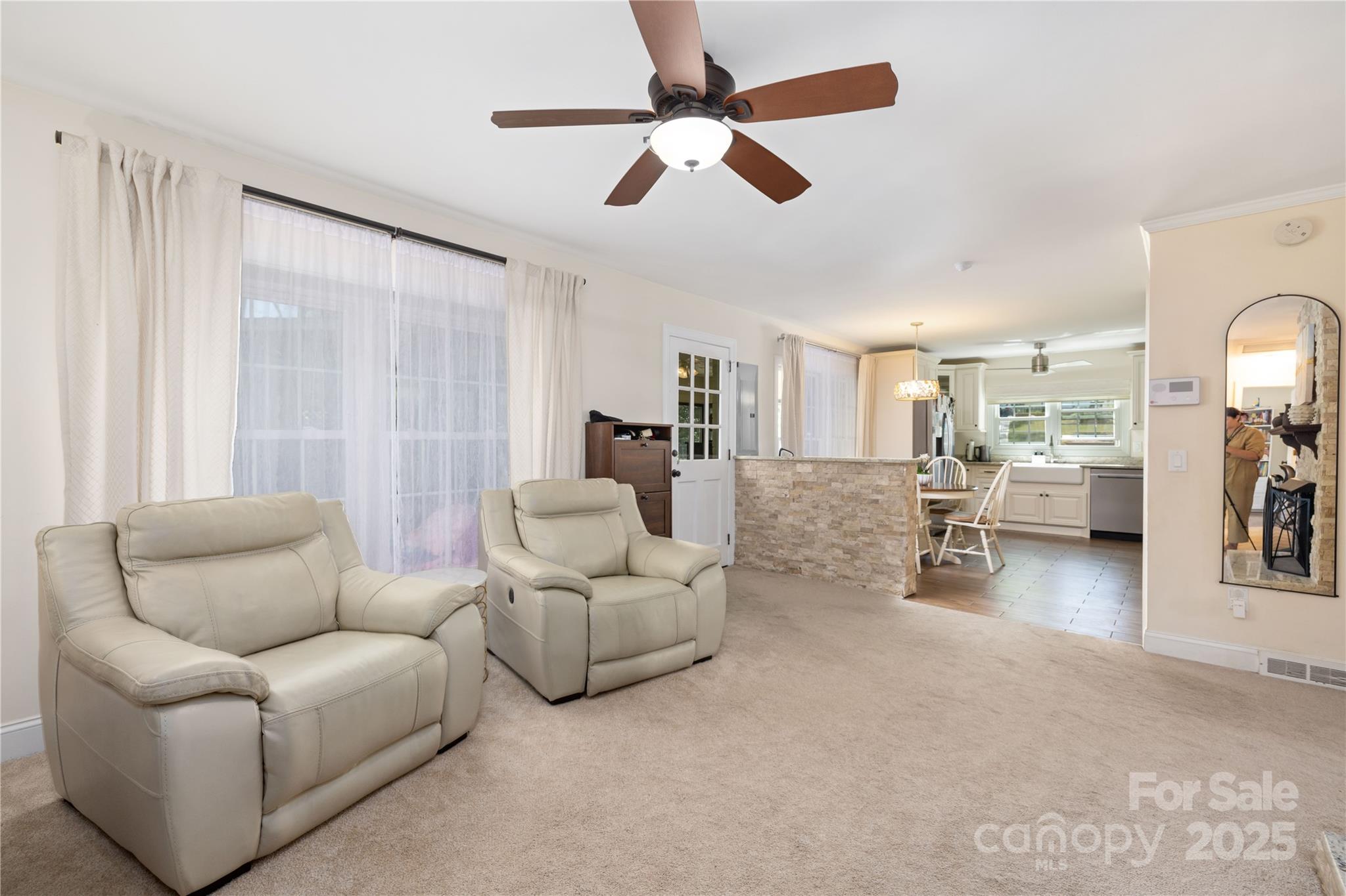 5431 Park Road — Charlotte