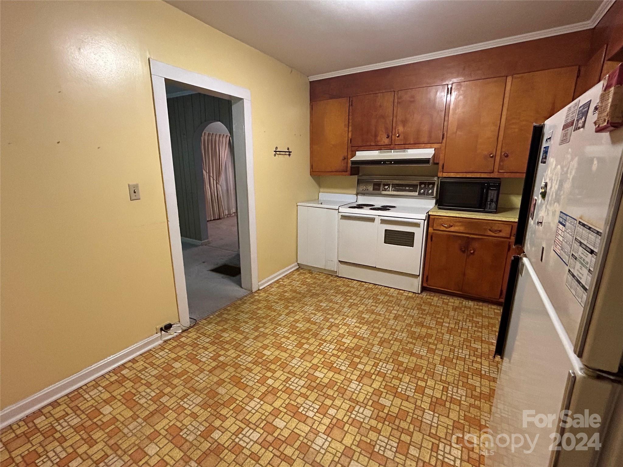 601 Sherman Street — Badin