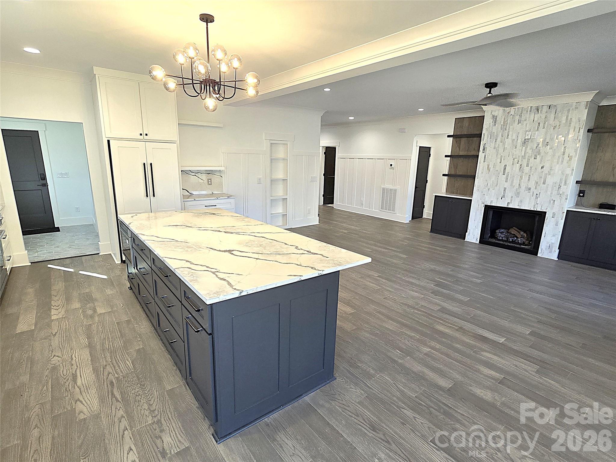 496 19th Avenue Circle NW — Hickory