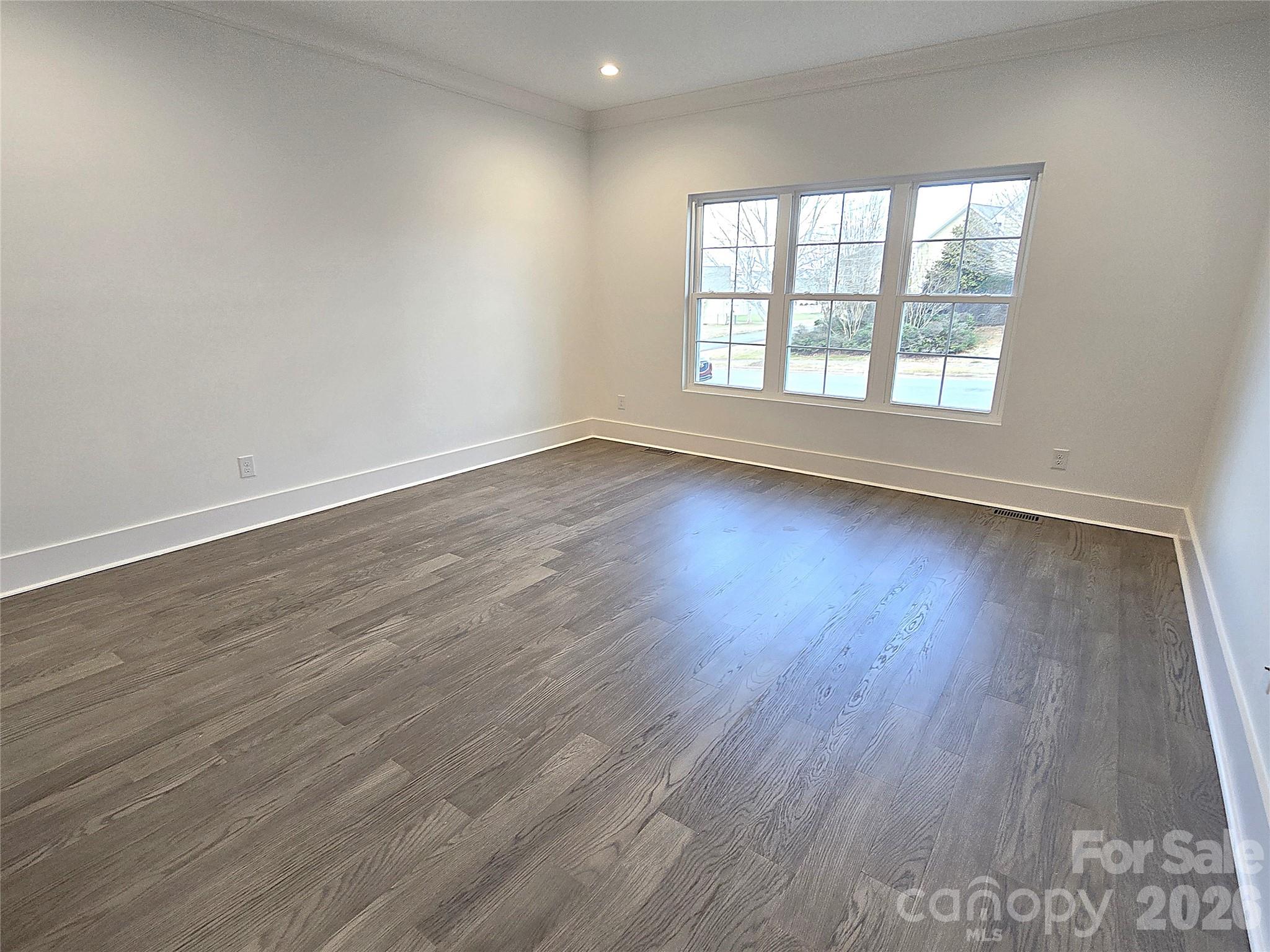 496 19th Avenue Circle NW — Hickory