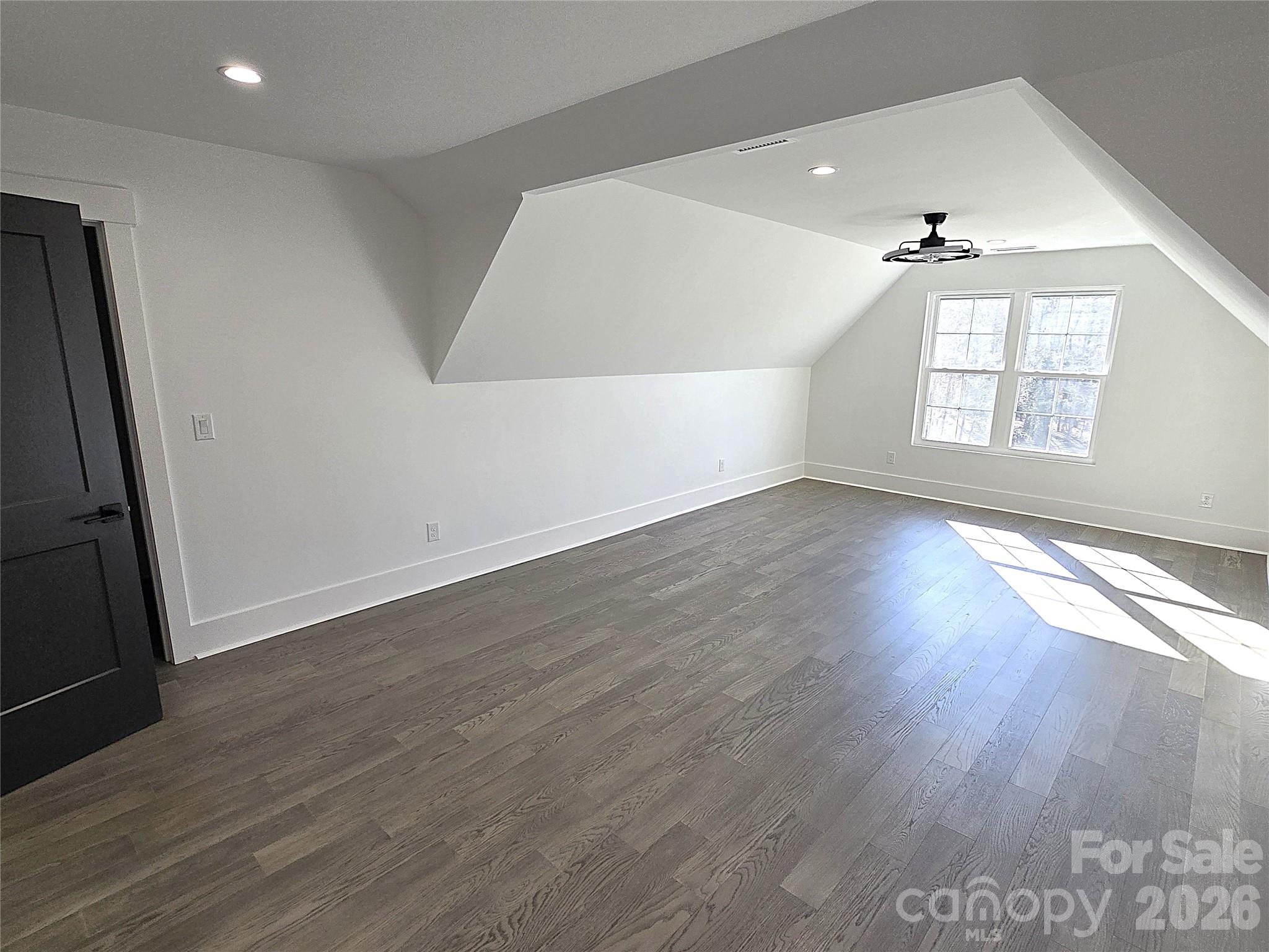 496 19th Avenue Circle NW — Hickory