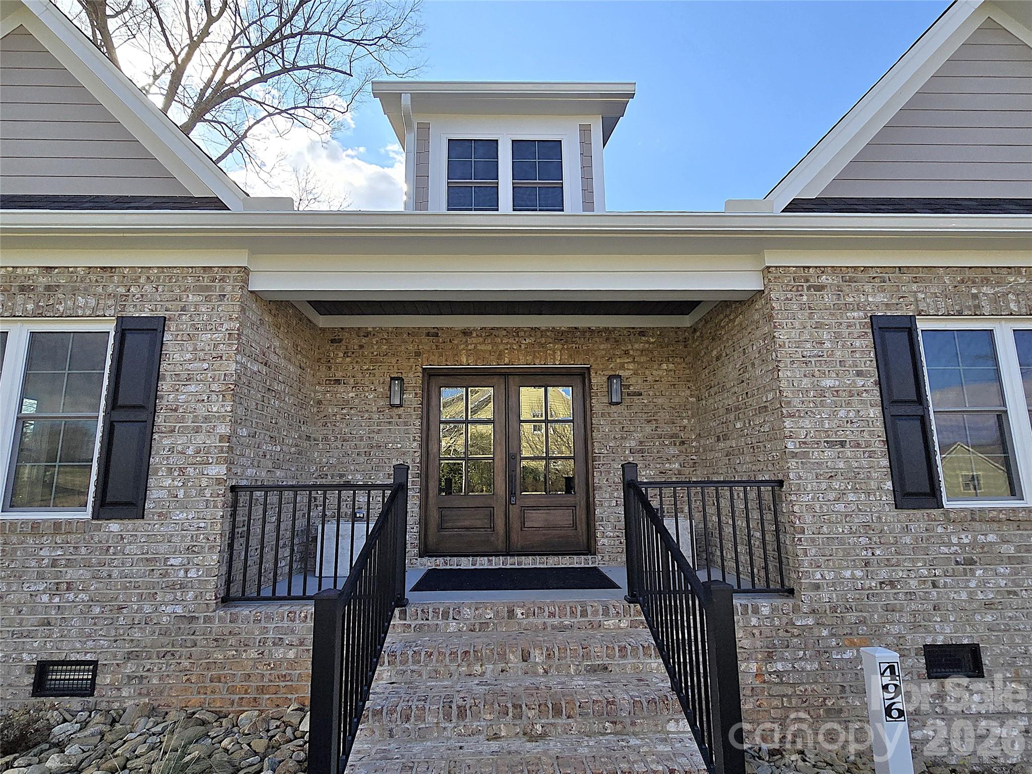 496 19th Avenue Circle NW — Hickory