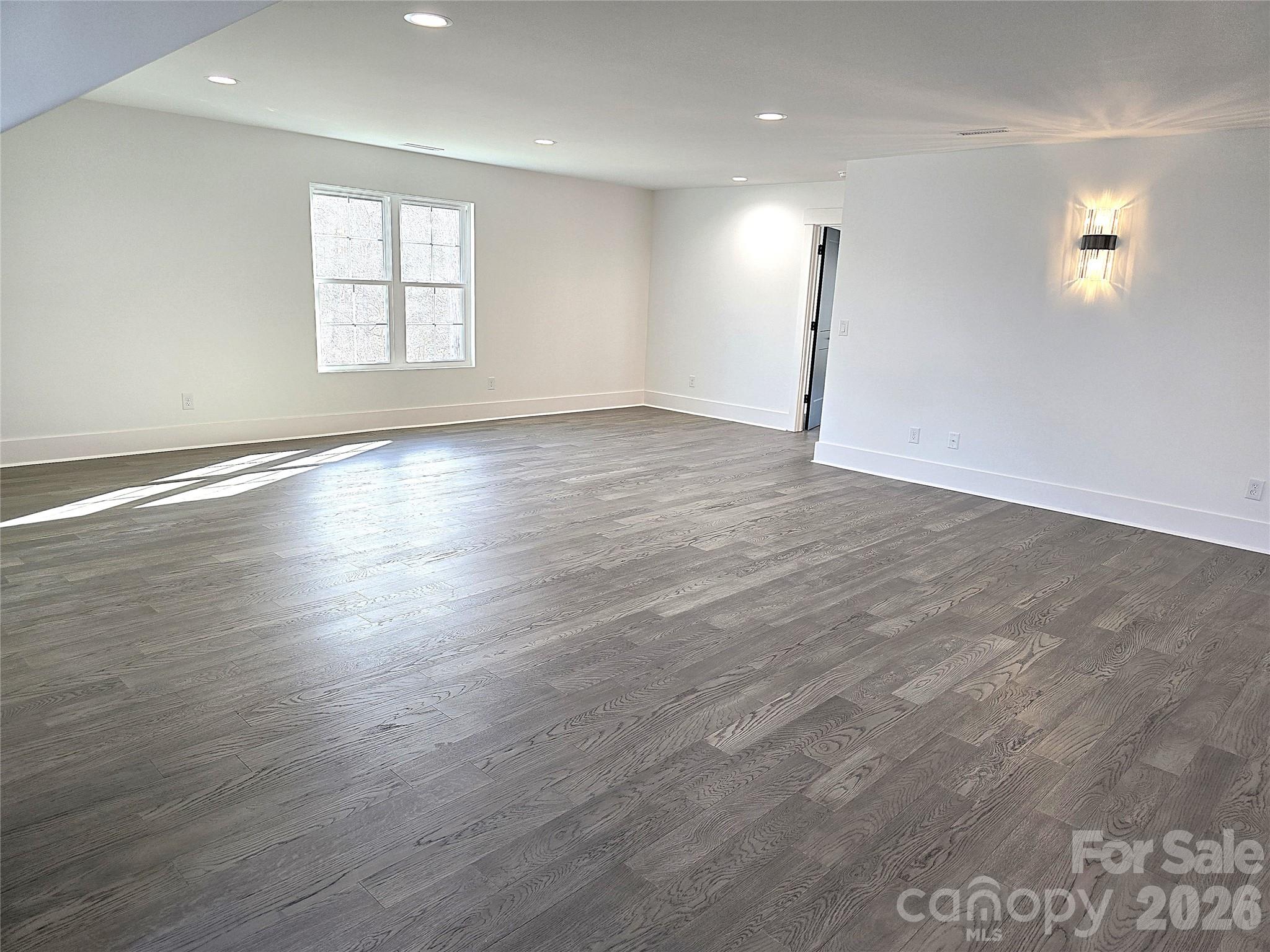 496 19th Avenue Circle NW — Hickory