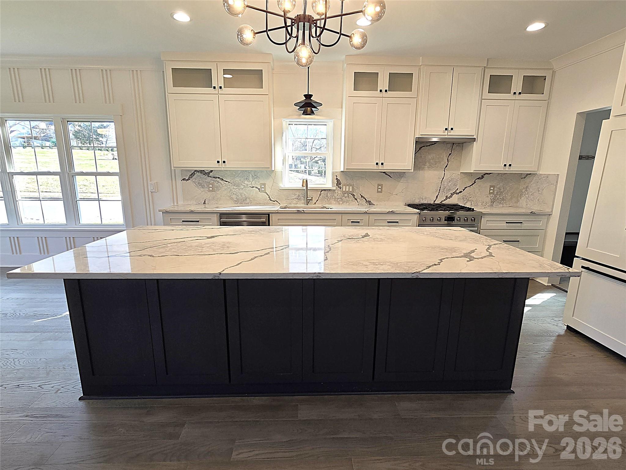496 19th Avenue Circle NW — Hickory
