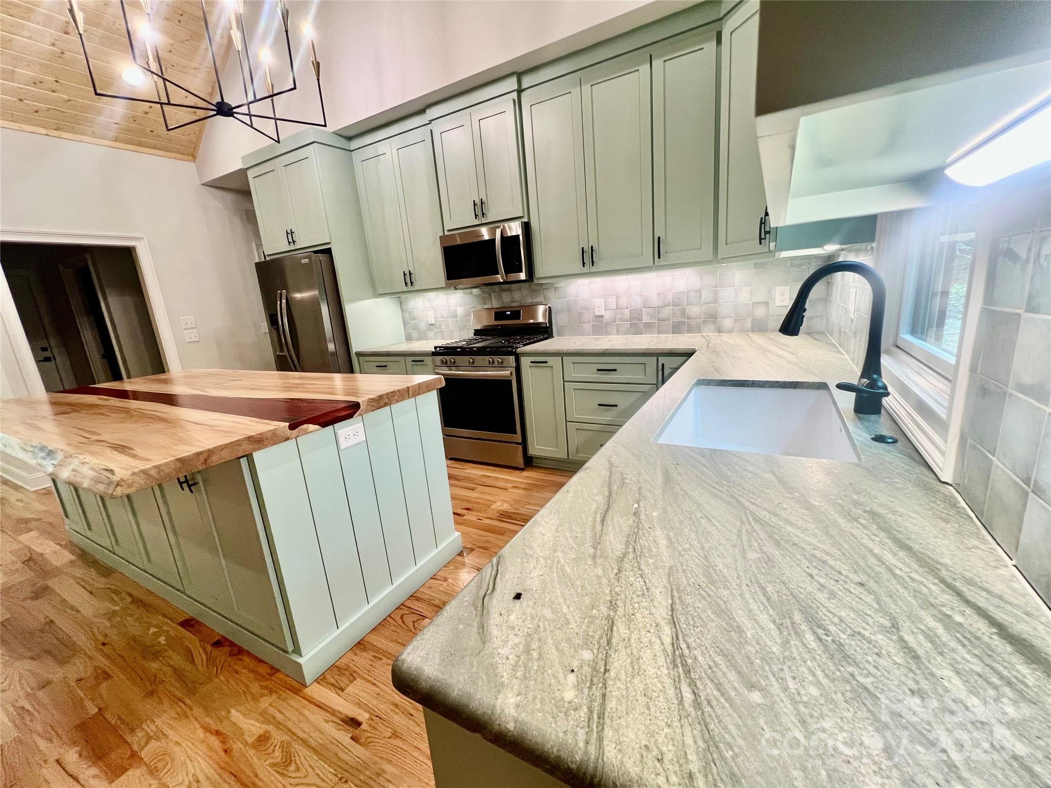397 Soquili Drive — Brevard