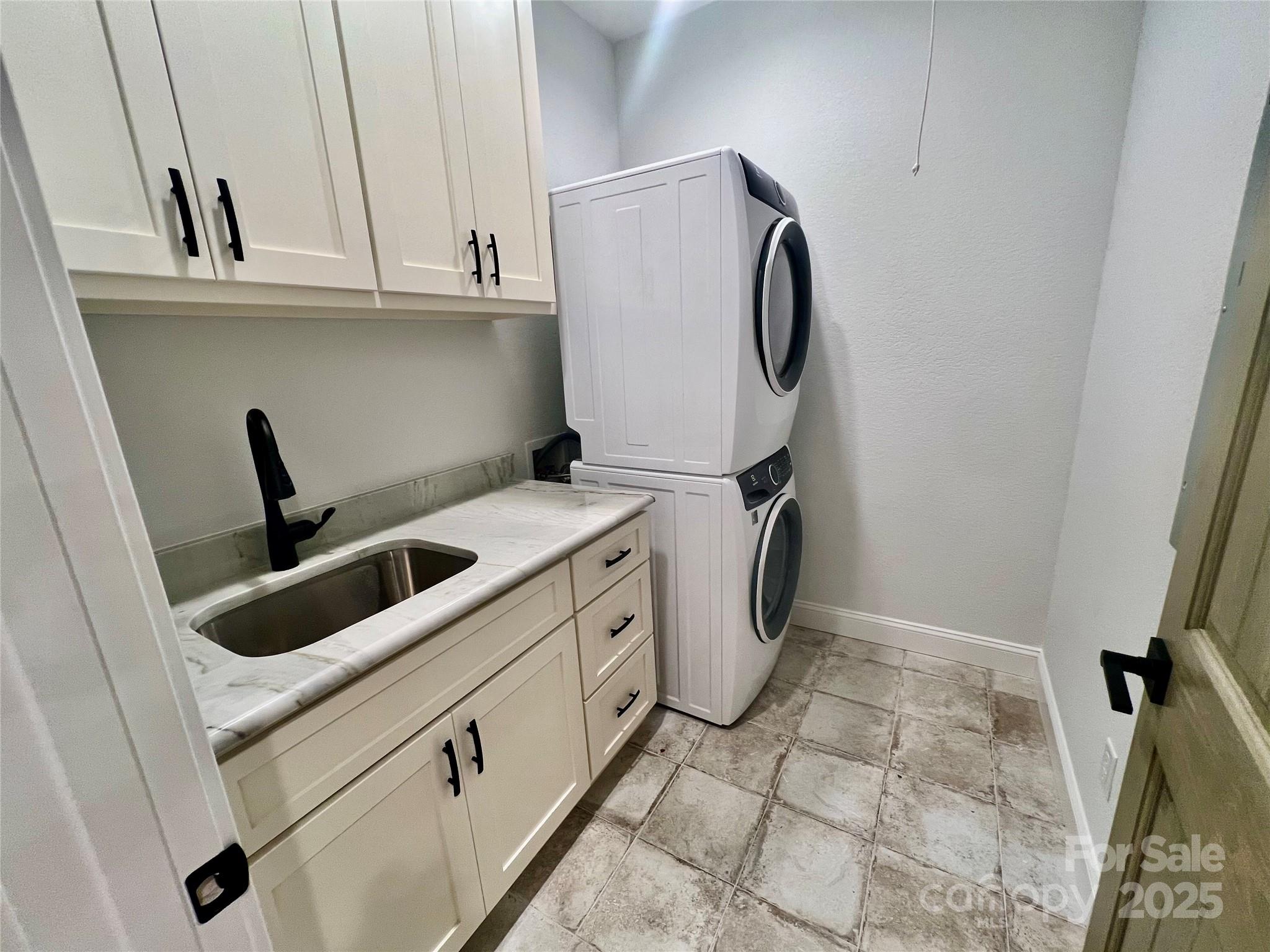397 Soquili Drive — Brevard