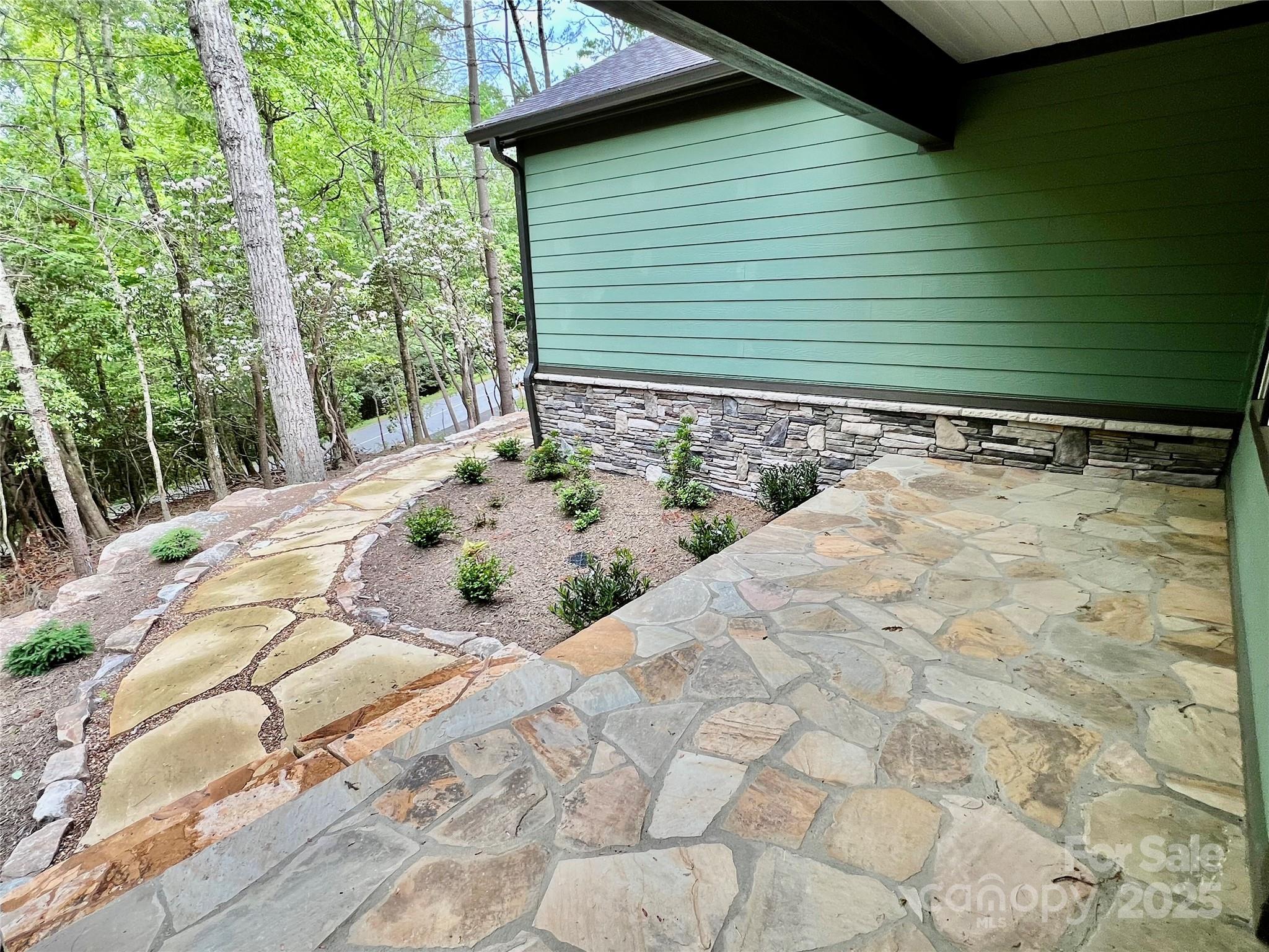 397 Soquili Drive — Brevard