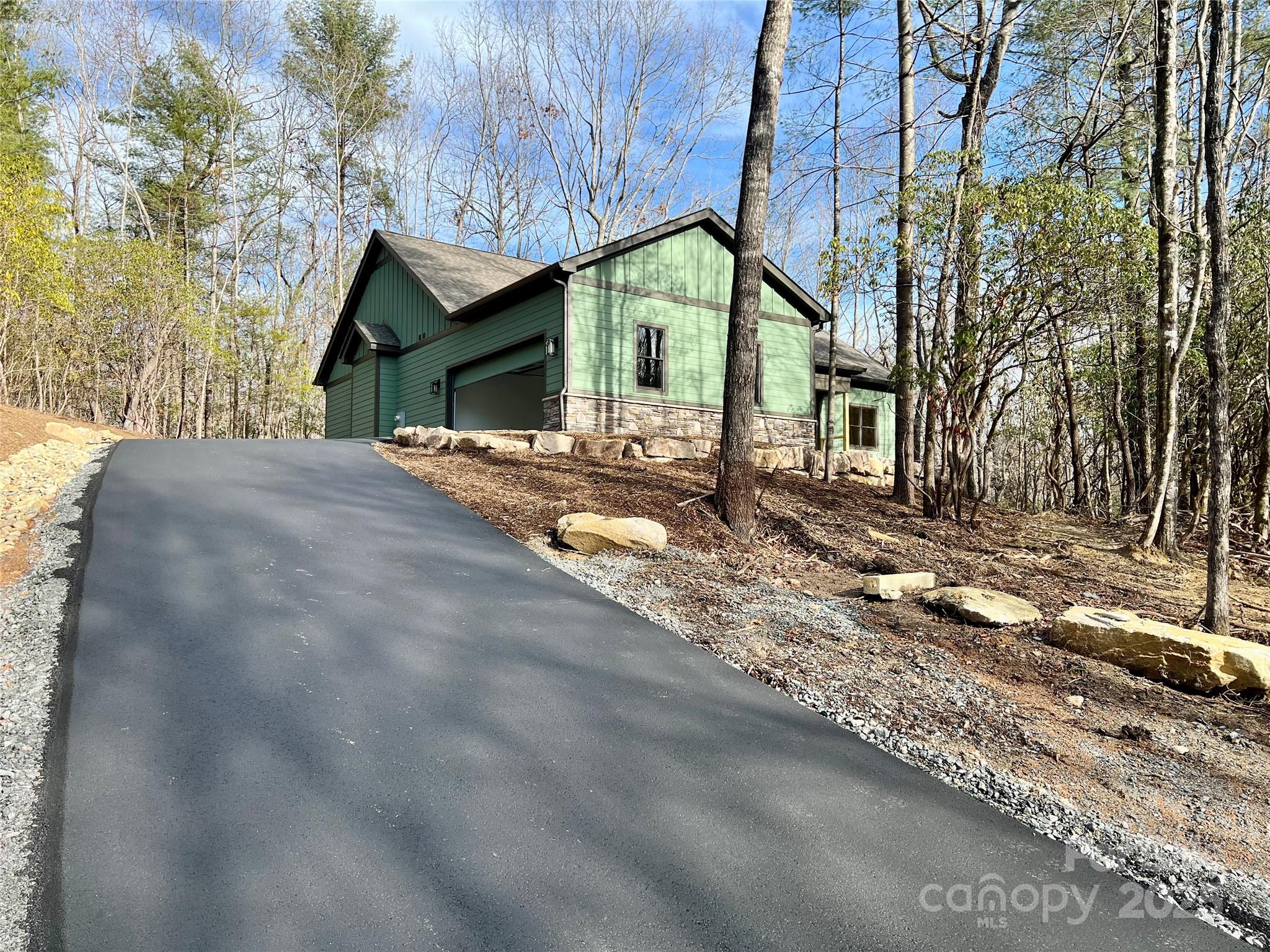 397 Soquili Drive — Brevard