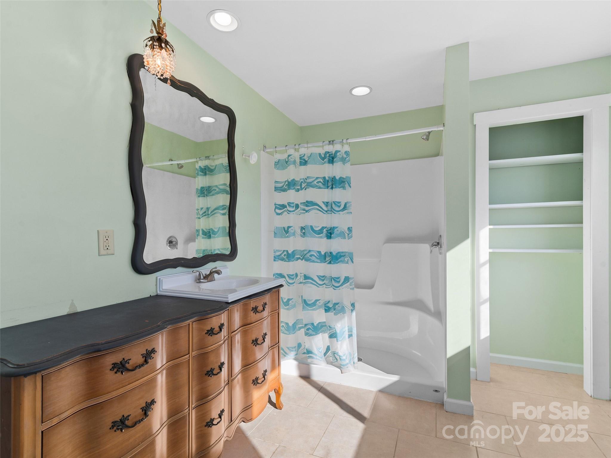 4912 Pigeon Road — Waynesville