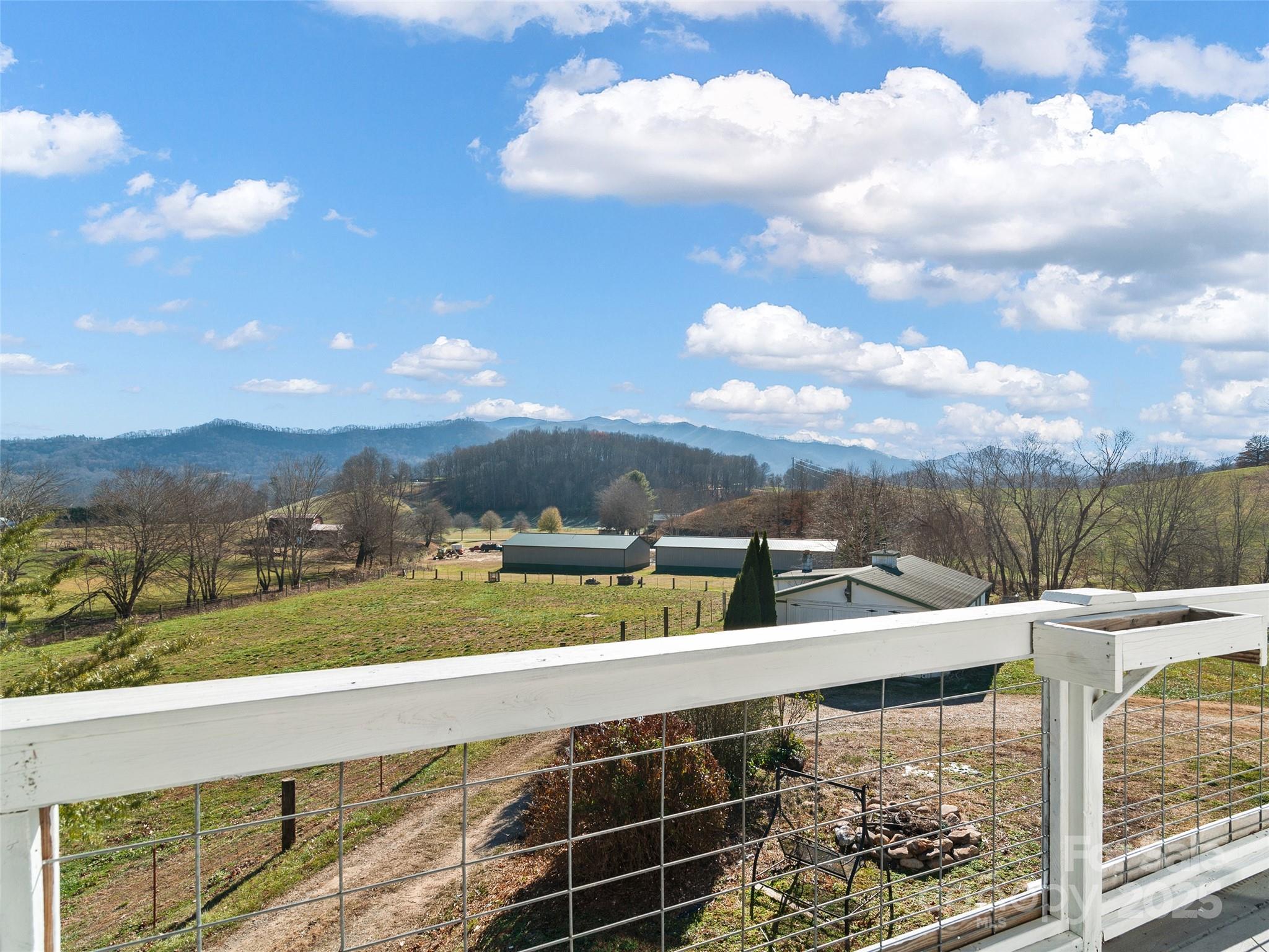 4912 Pigeon Road — Waynesville