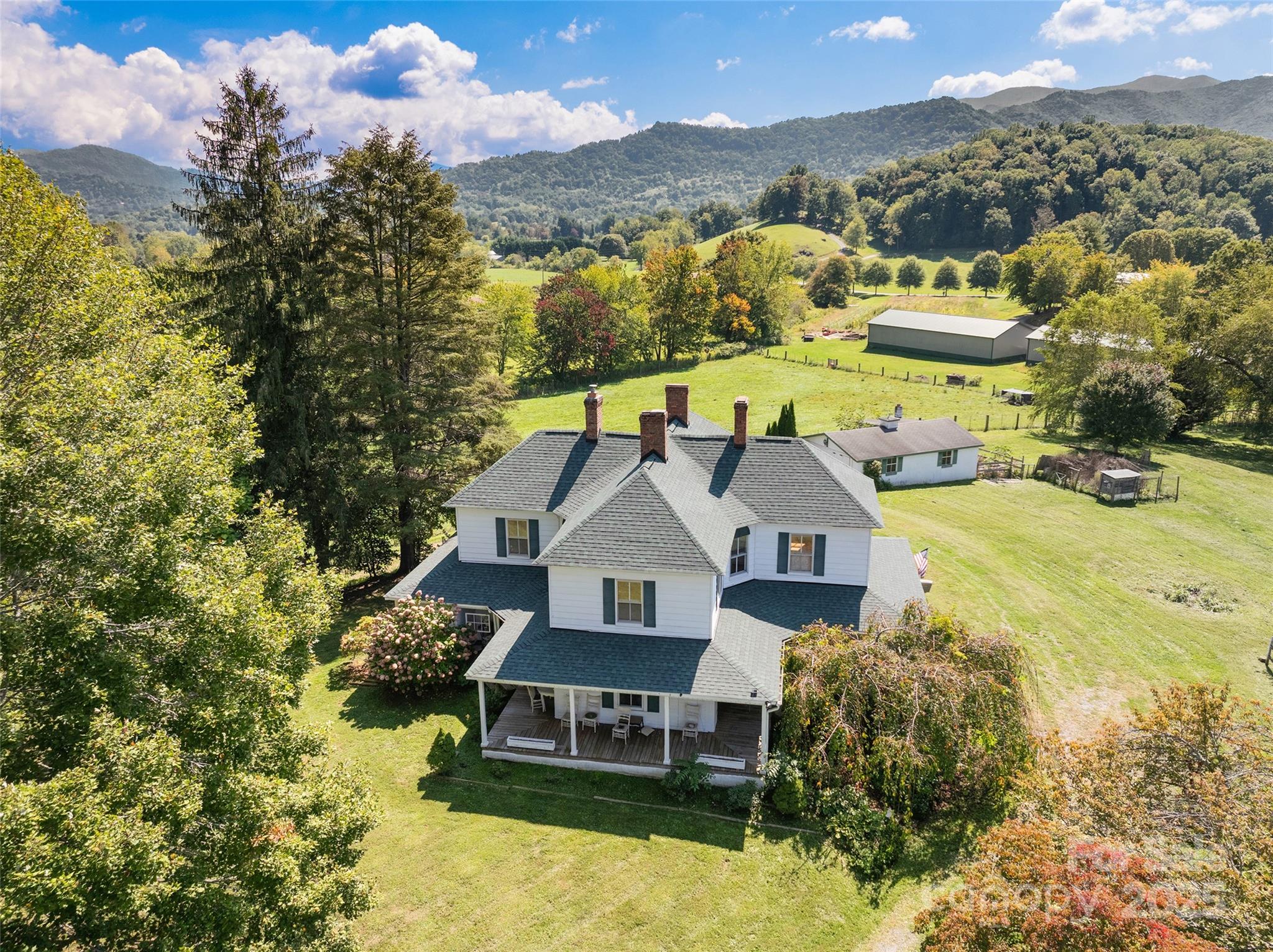 4912 Pigeon Road — Waynesville