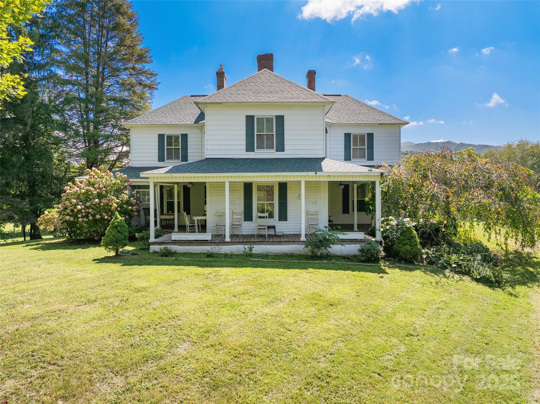 4912 Pigeon Road — Waynesville