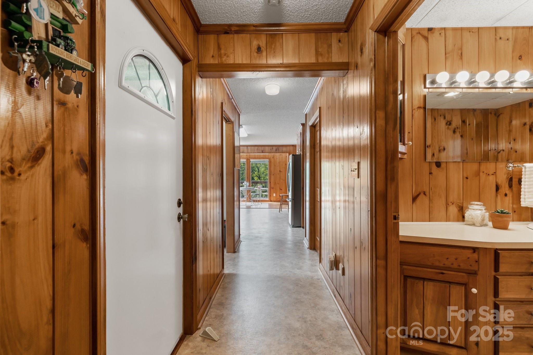 505 Old Home Place Drive — Marshall