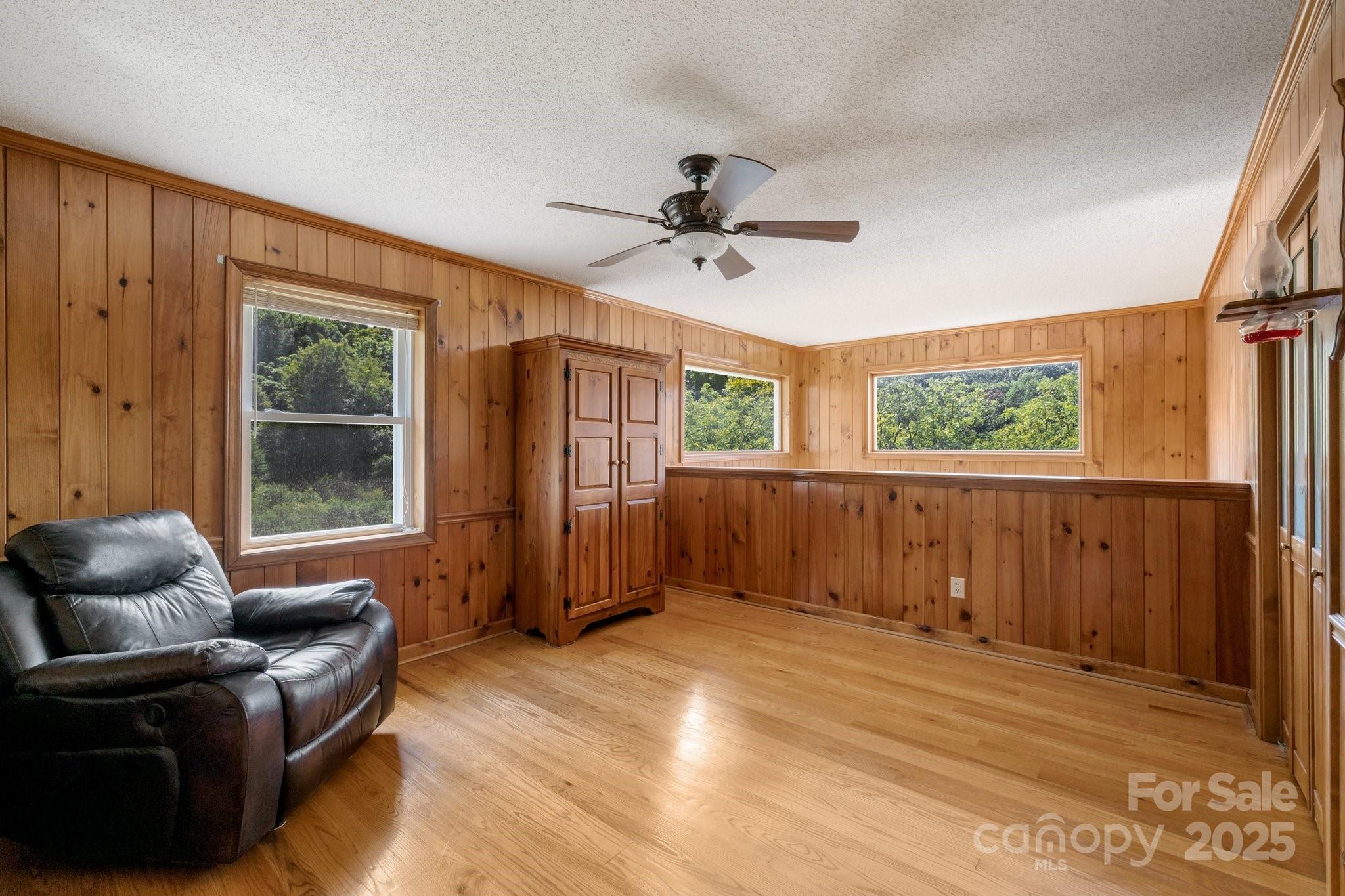 505 Old Home Place Drive — Marshall