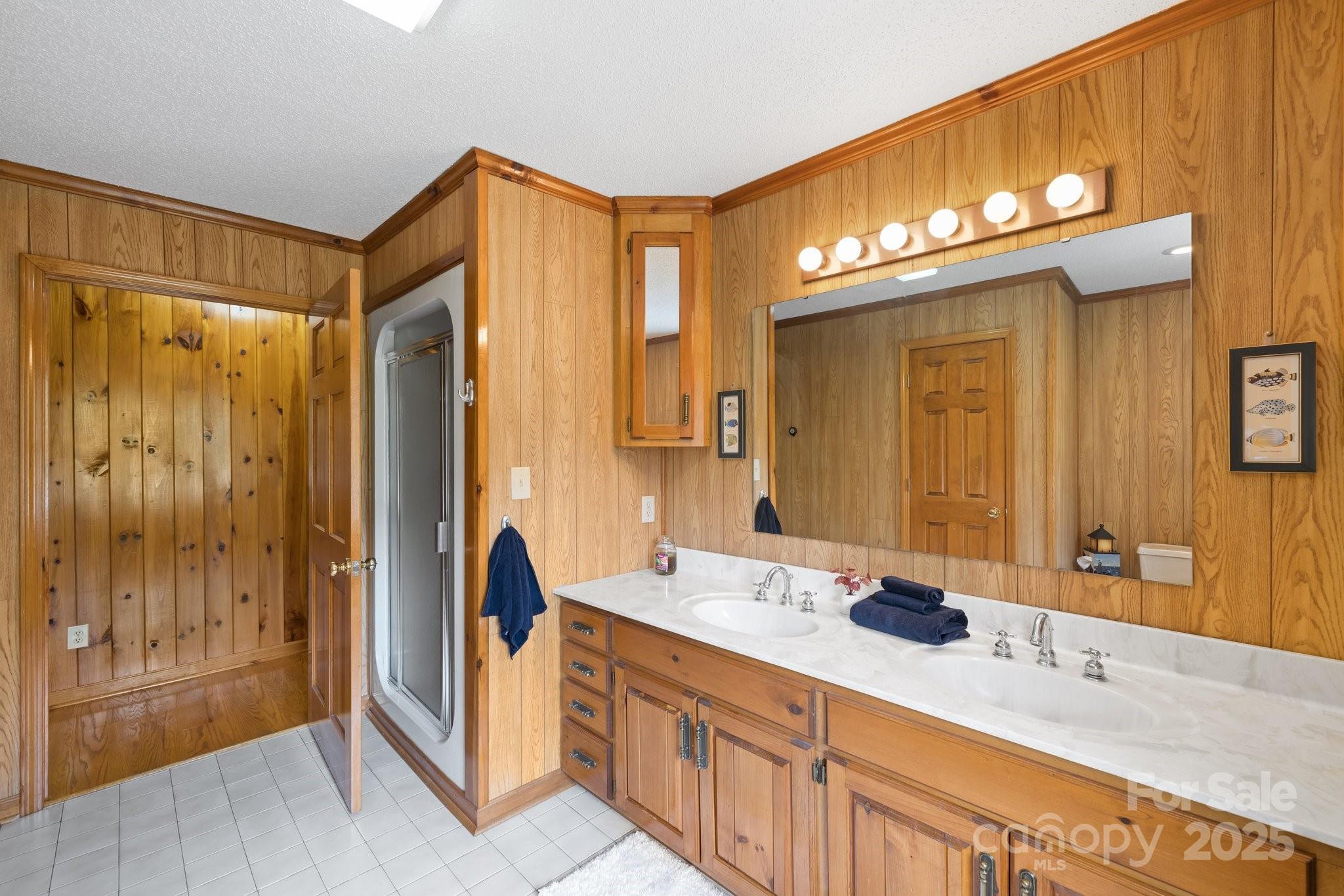 505 Old Home Place Drive — Marshall
