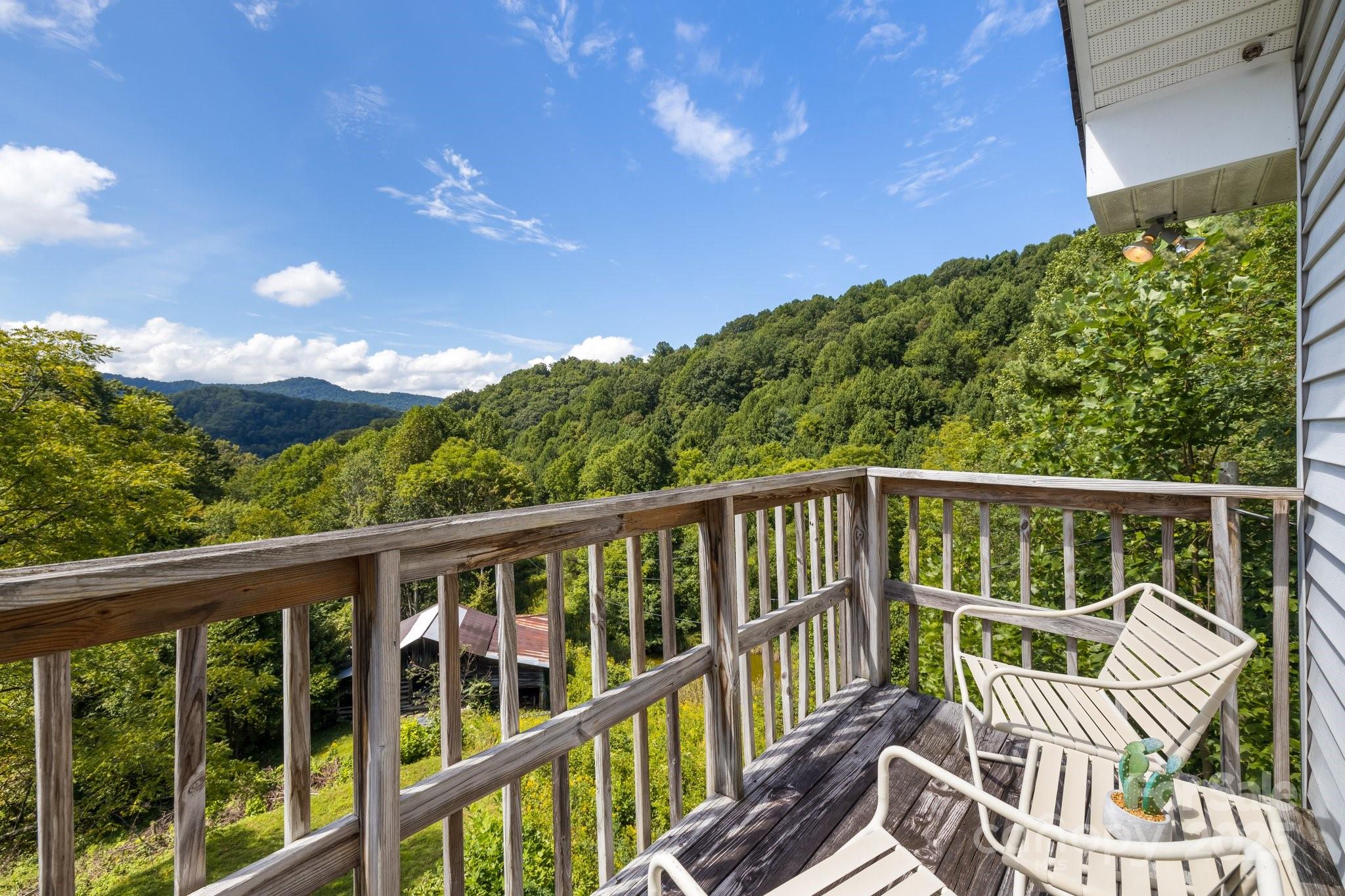 505 Old Home Place Drive — Marshall