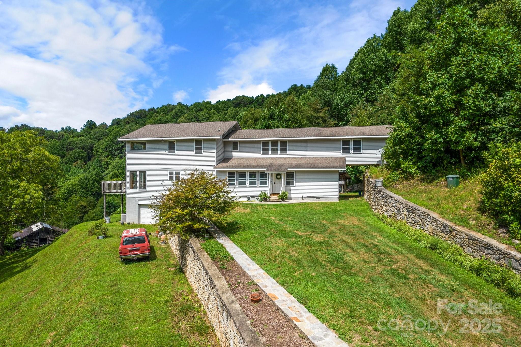 505 Old Home Place Drive — Marshall
