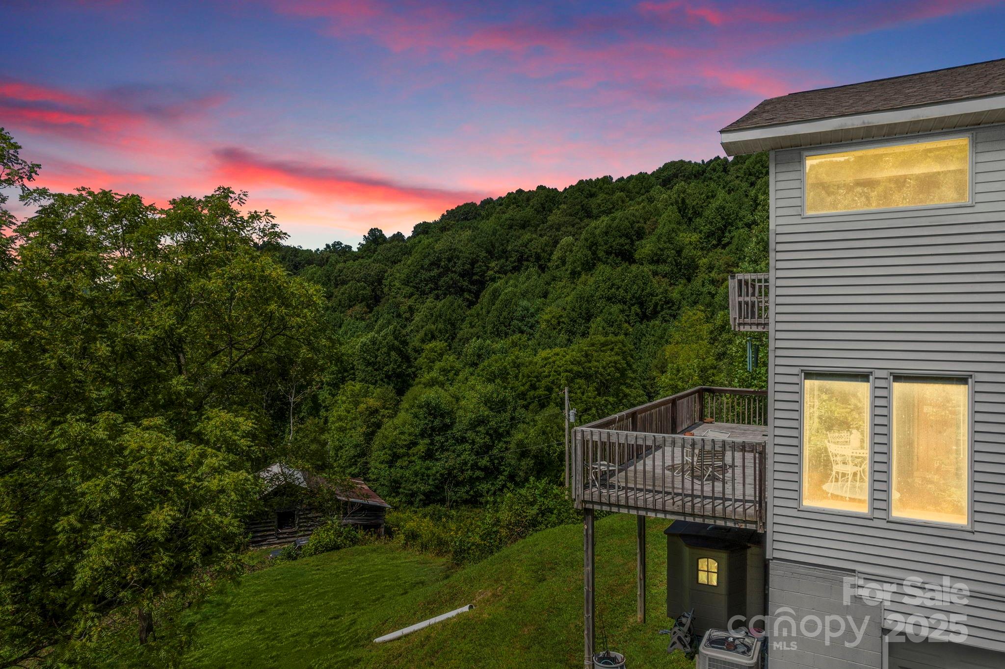 505 Old Home Place Drive — Marshall