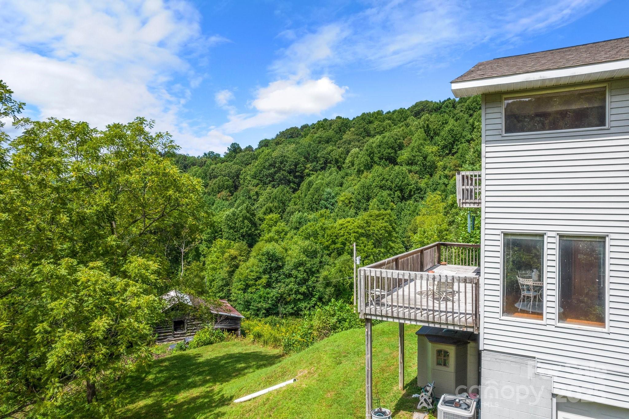 505 Old Home Place Drive — Marshall