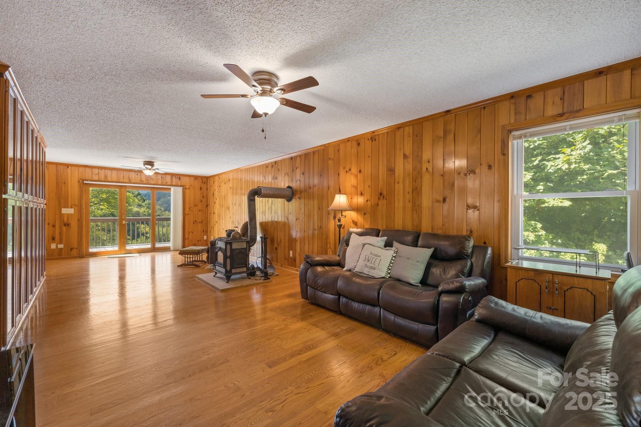 505 Old Home Place Drive — Marshall