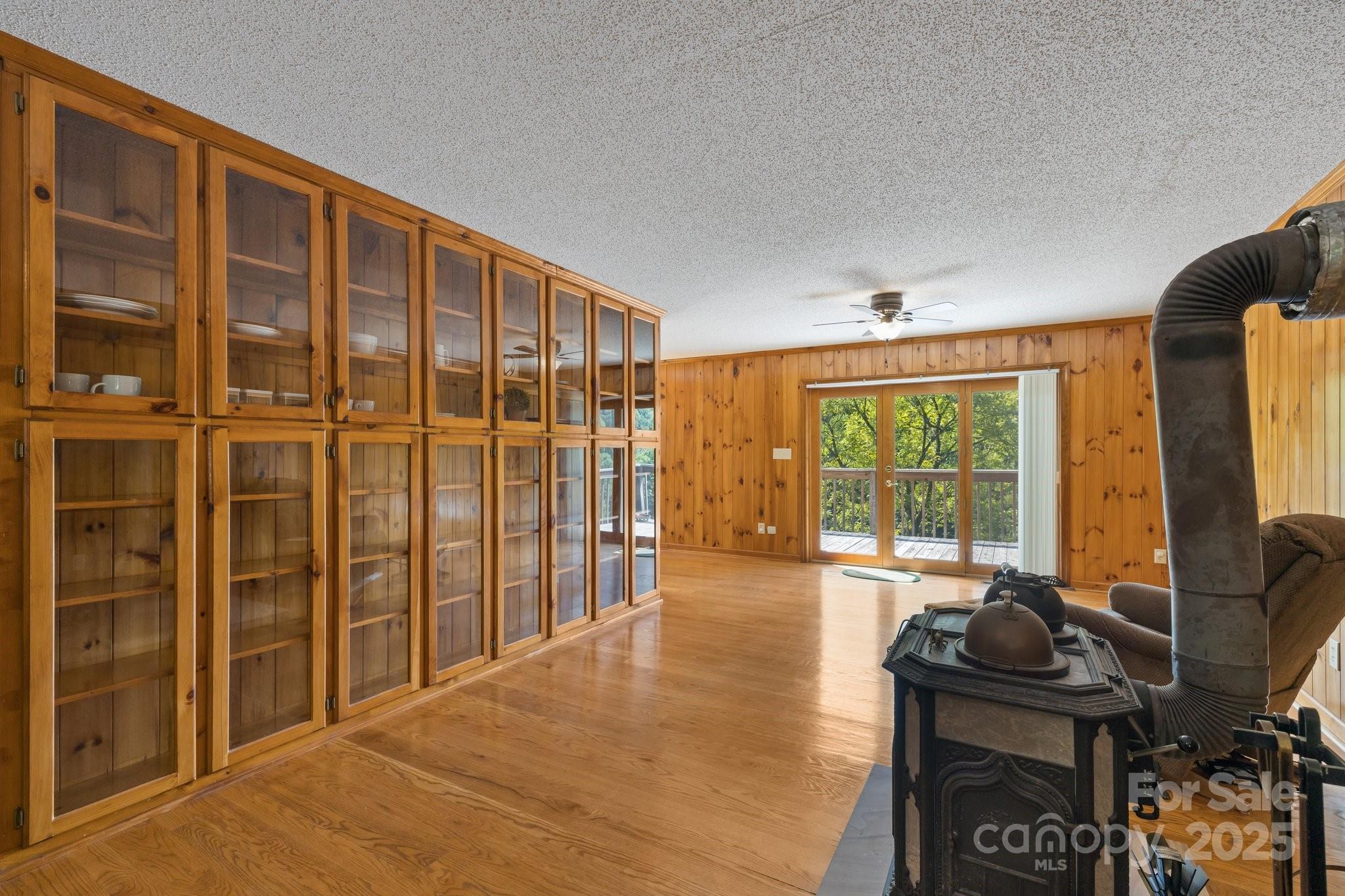 505 Old Home Place Drive — Marshall