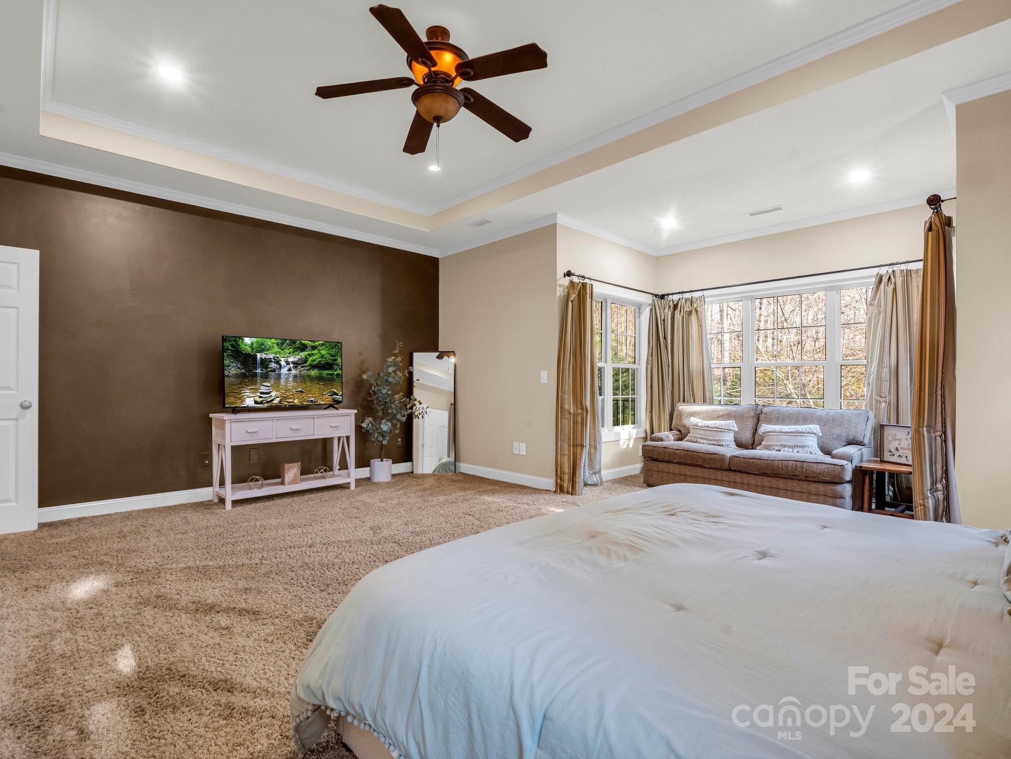 148 Courtland Court — Lake Lure
