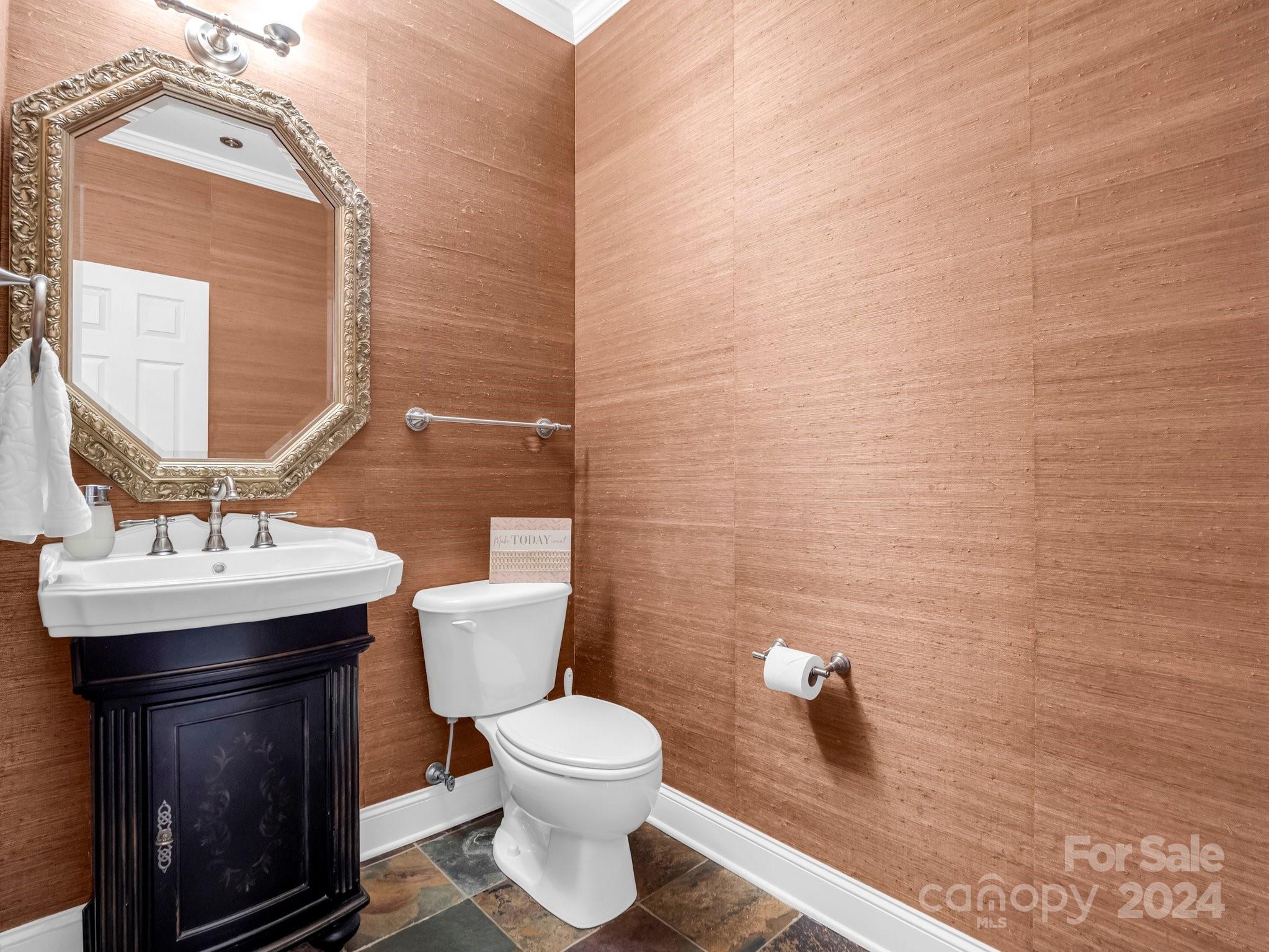 148 Courtland Court — Lake Lure