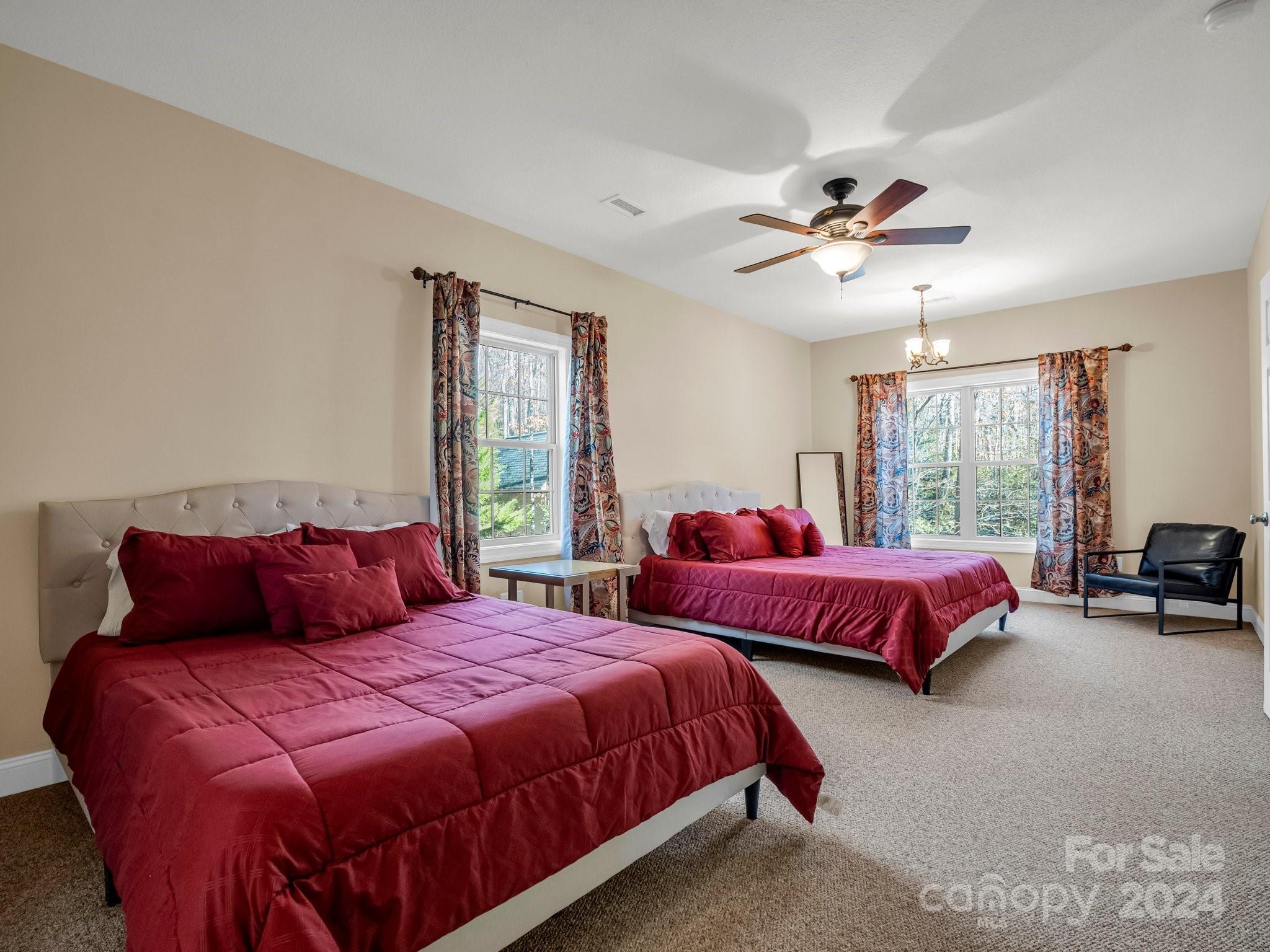 148 Courtland Court — Lake Lure