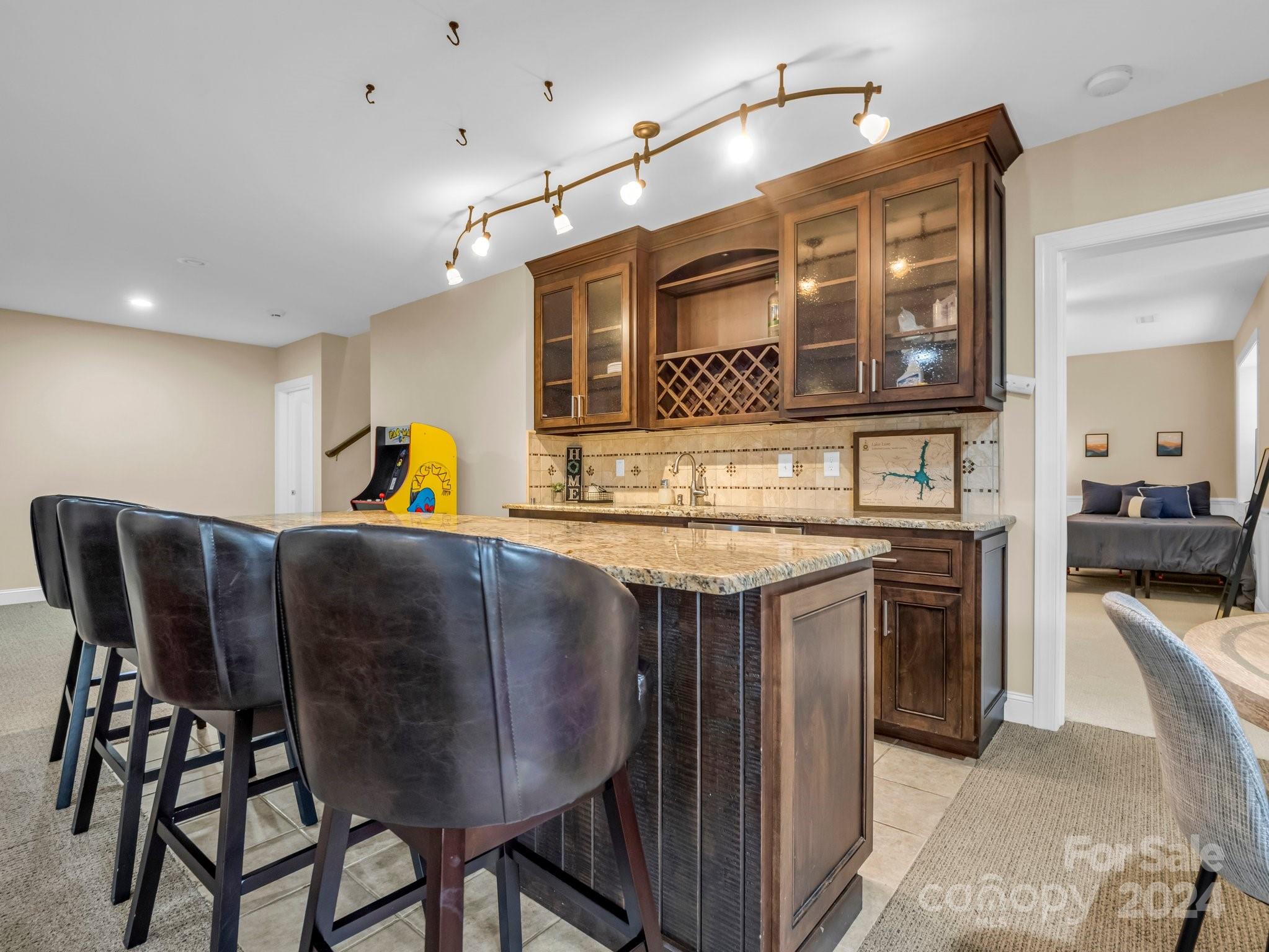 148 Courtland Court — Lake Lure