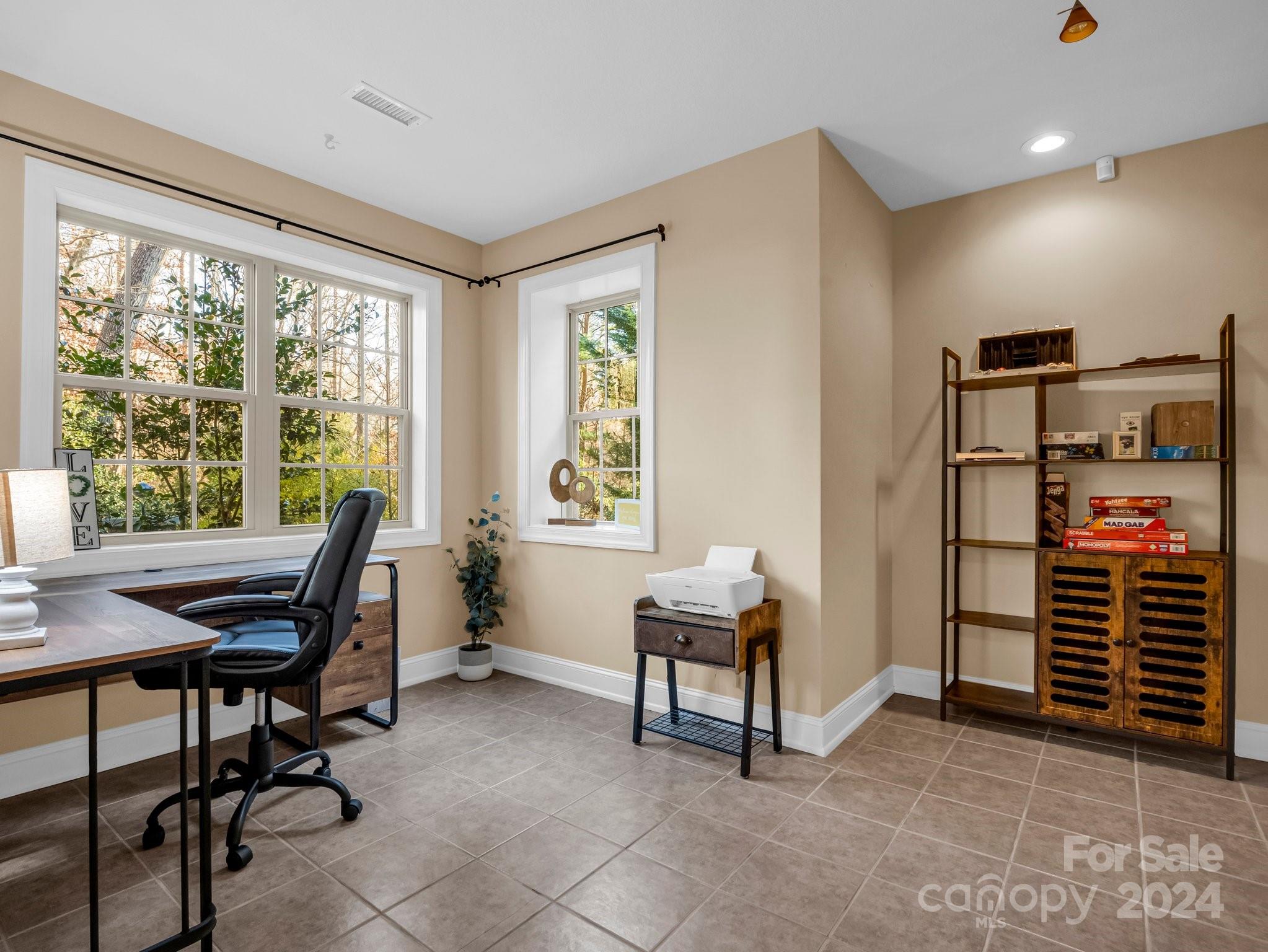 148 Courtland Court — Lake Lure