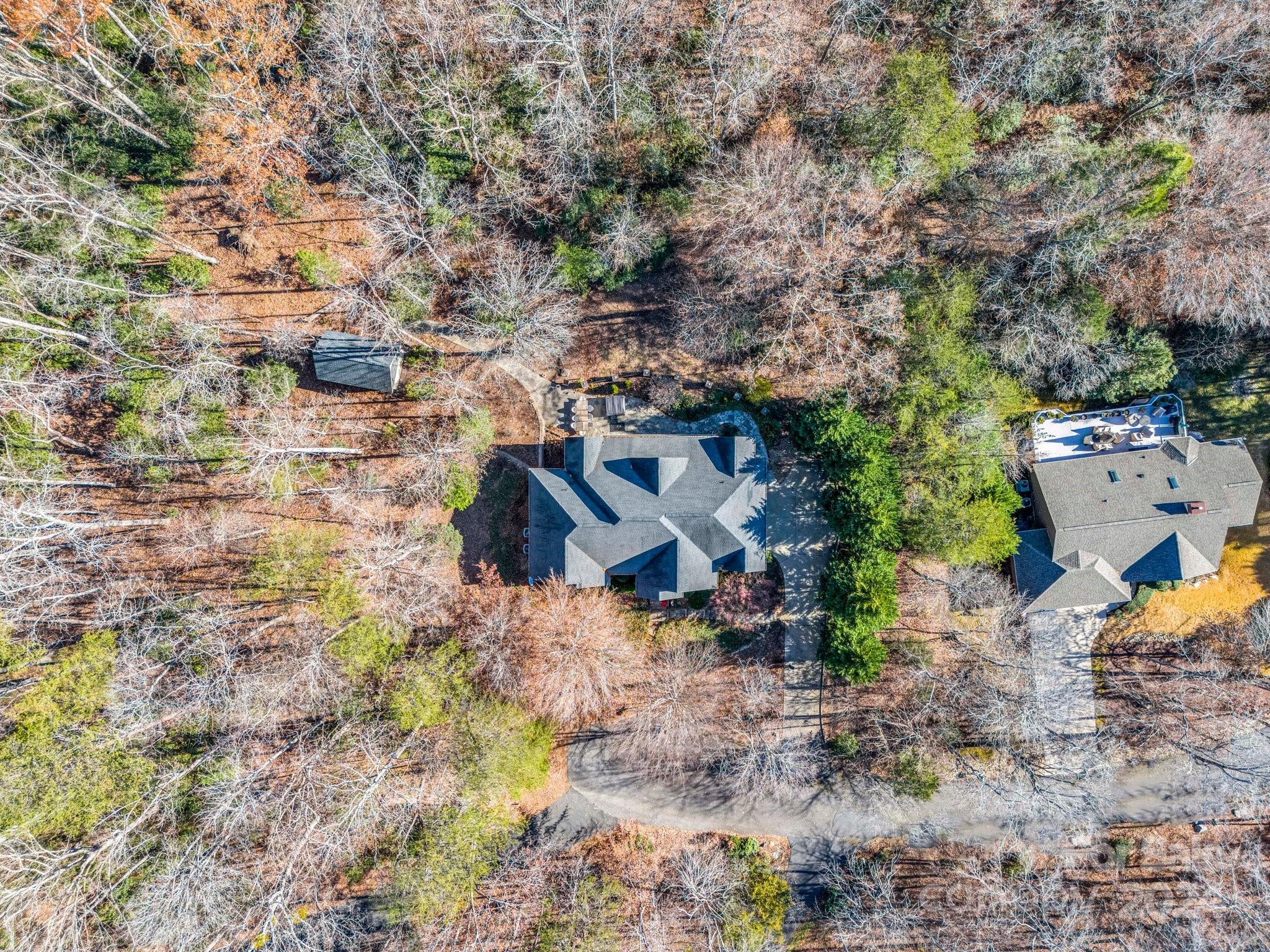 148 Courtland Court — Lake Lure