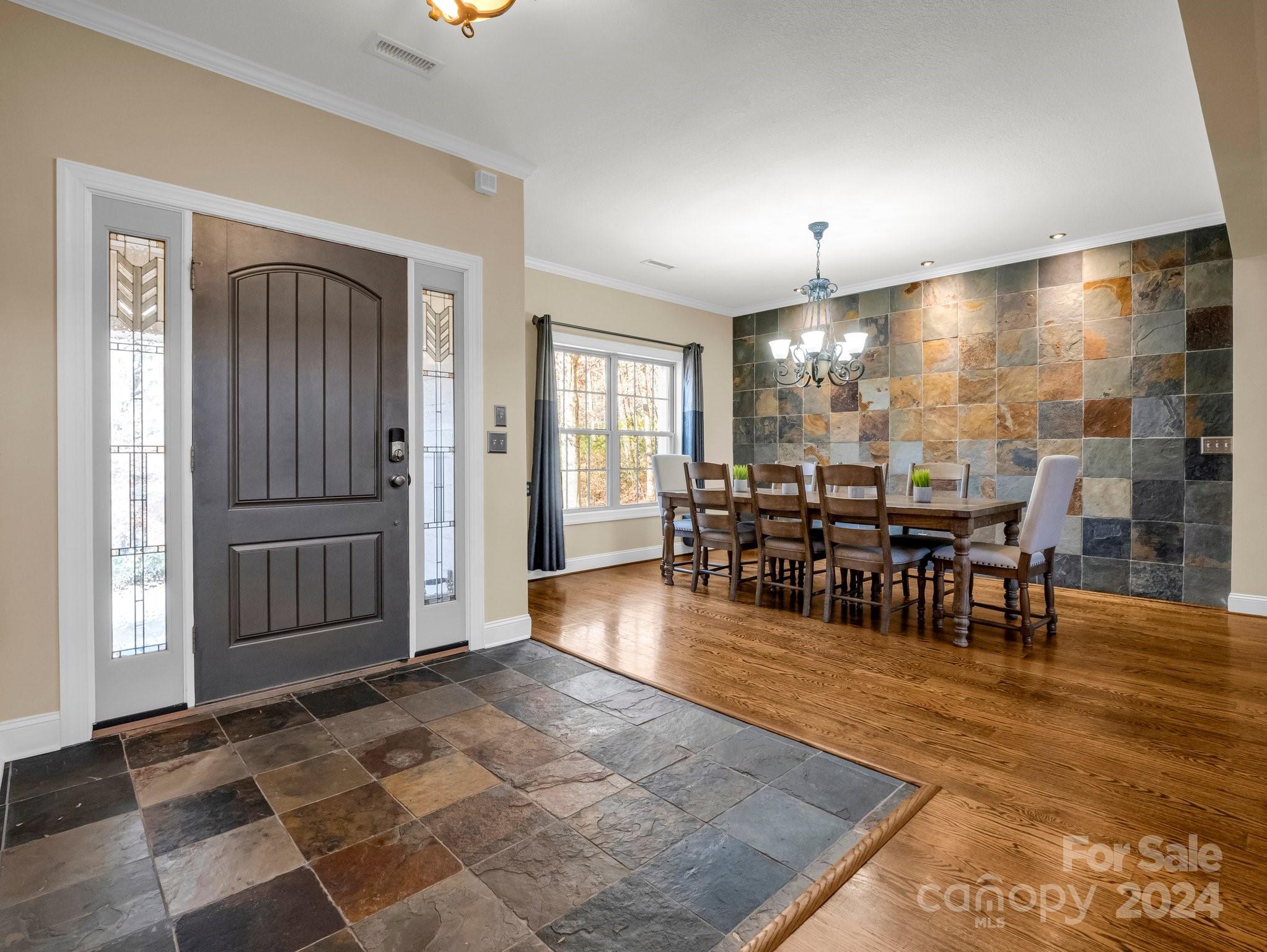 148 Courtland Court — Lake Lure