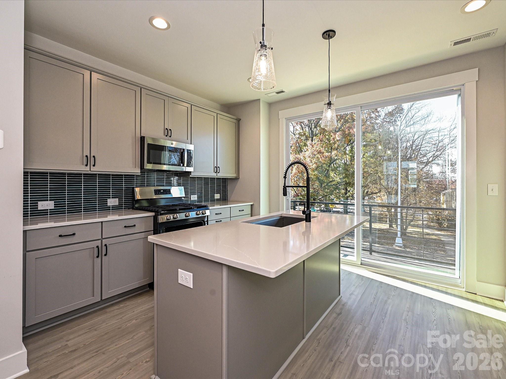 908 Callahan Street #EQX1664 — Charlotte