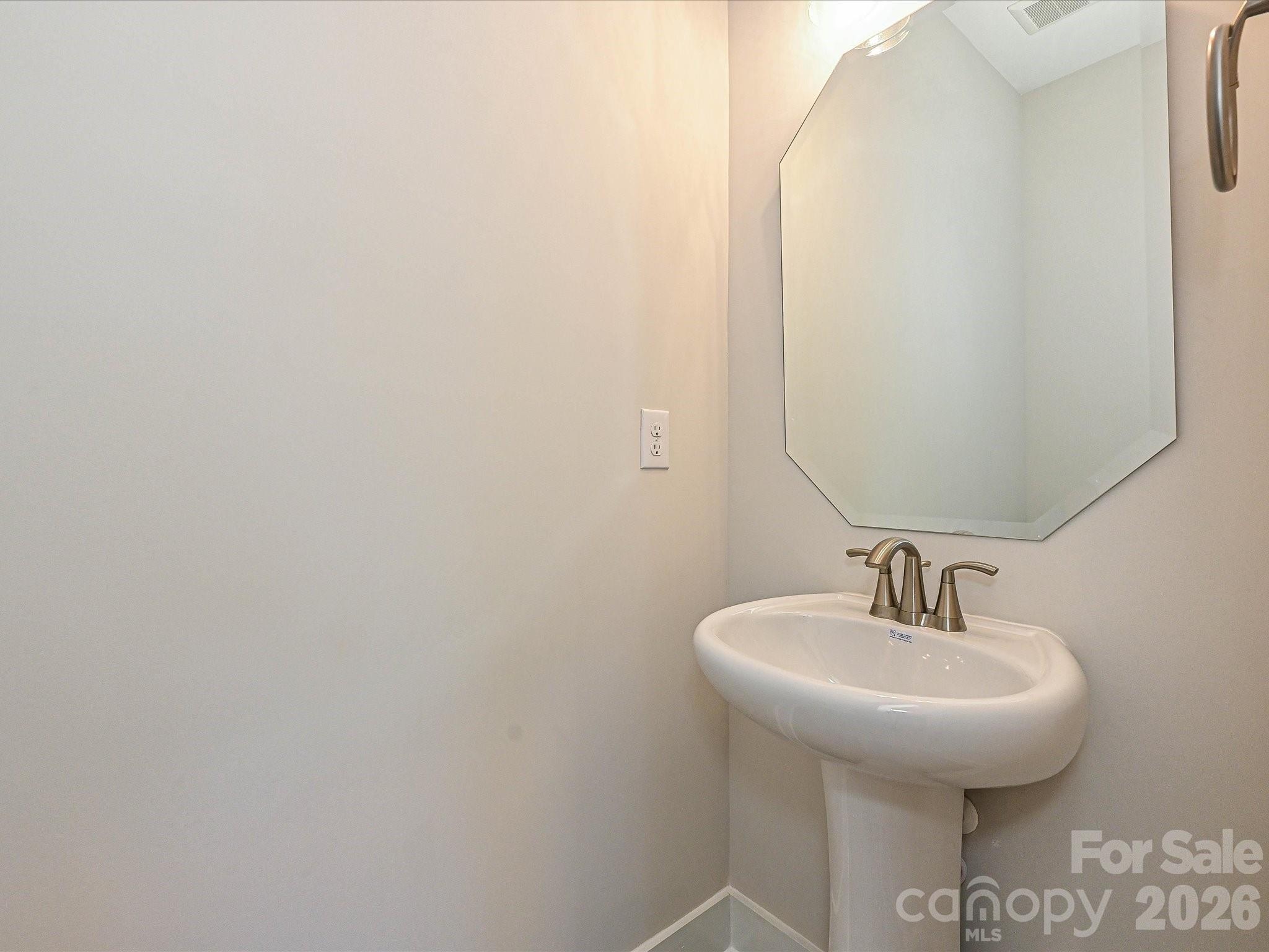 916 Callahan Street #EQX1666 — Charlotte