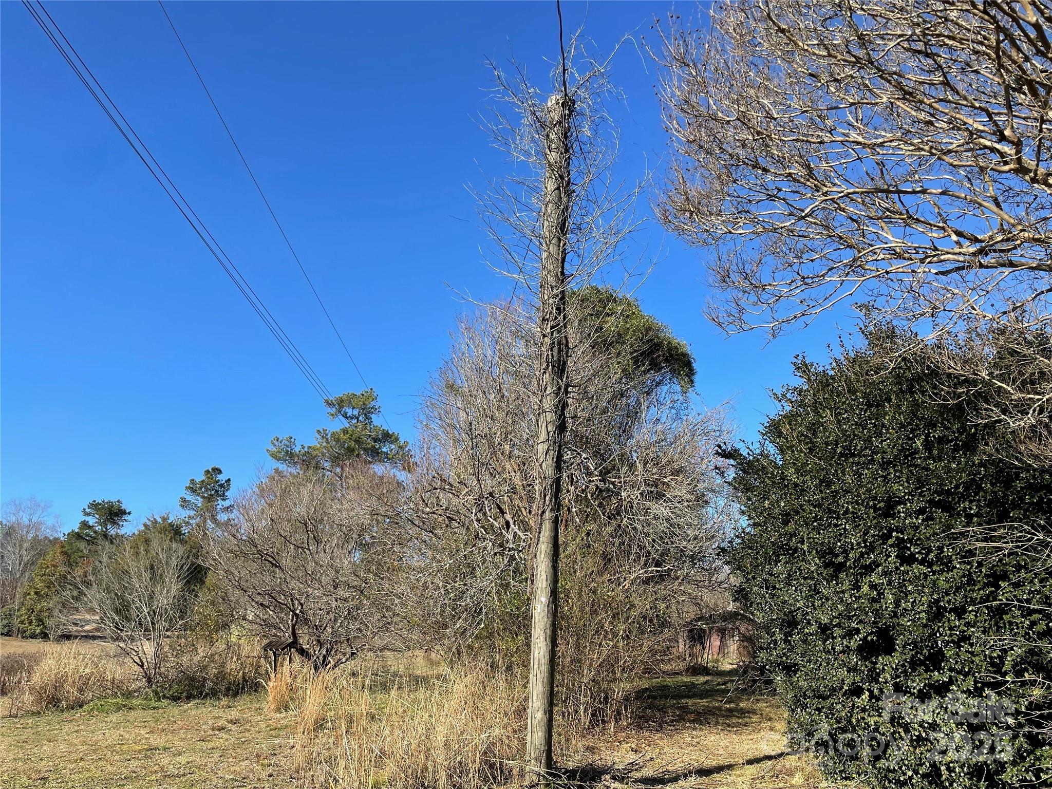 32 Tell Davidson Road — Chesterfield