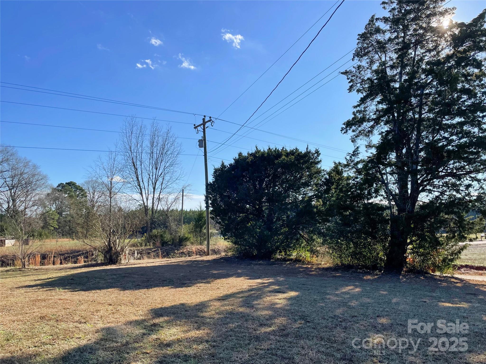32 Tell Davidson Road — Chesterfield