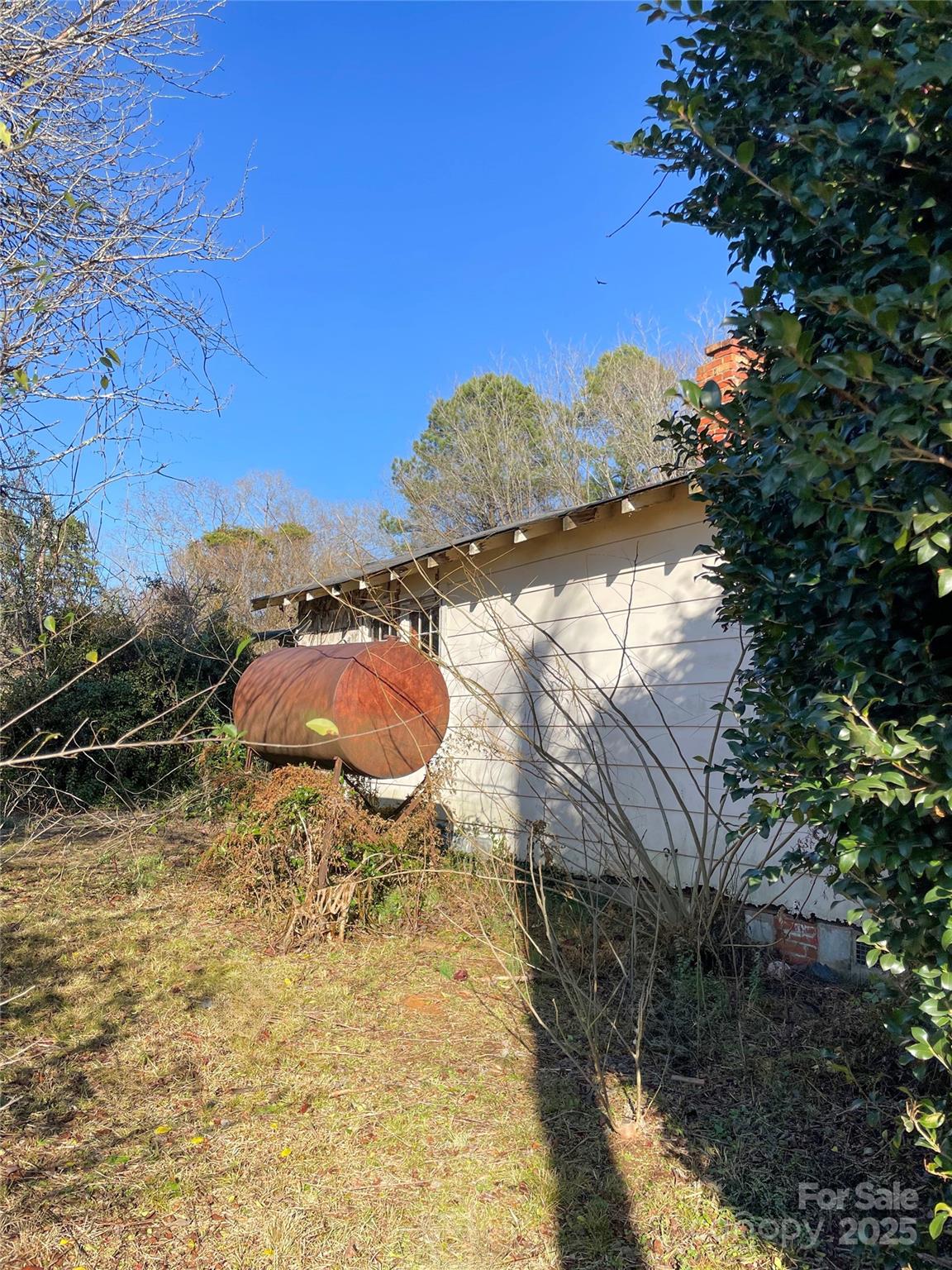 32 Tell Davidson Road — Chesterfield