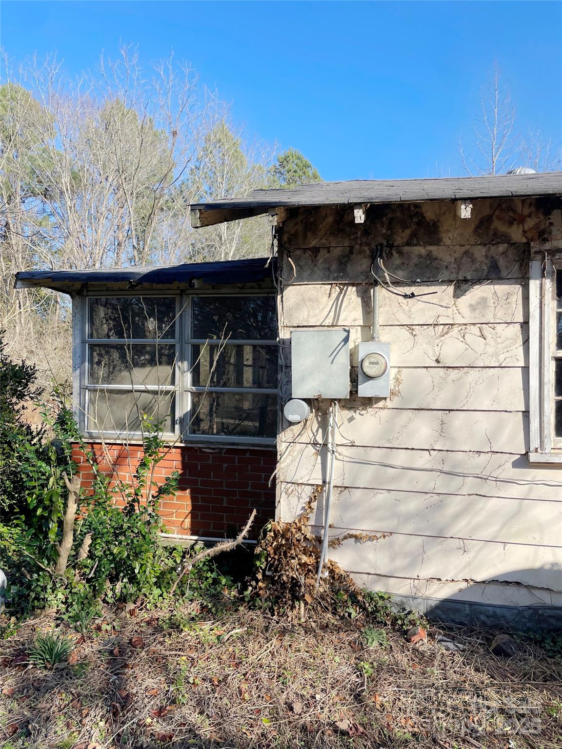 32 Tell Davidson Road — Chesterfield