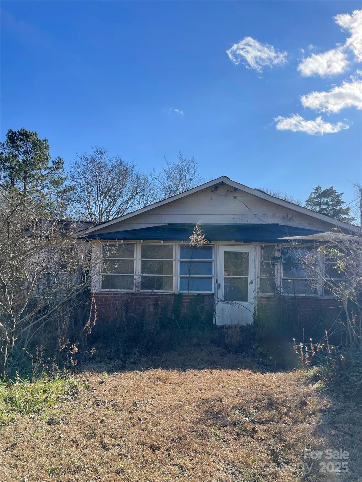32 Tell Davidson Road — Chesterfield